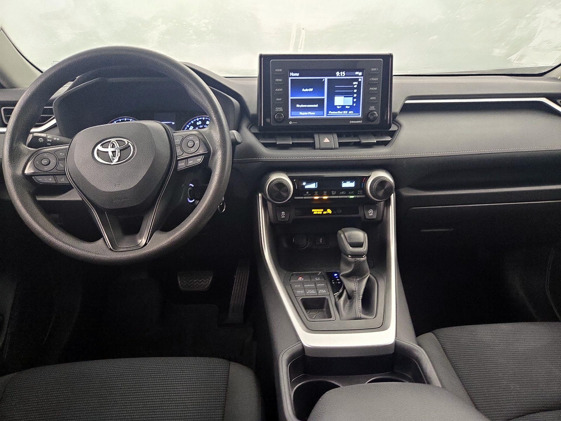 Thumbnail: 2020 Toyota RAV4 - 9