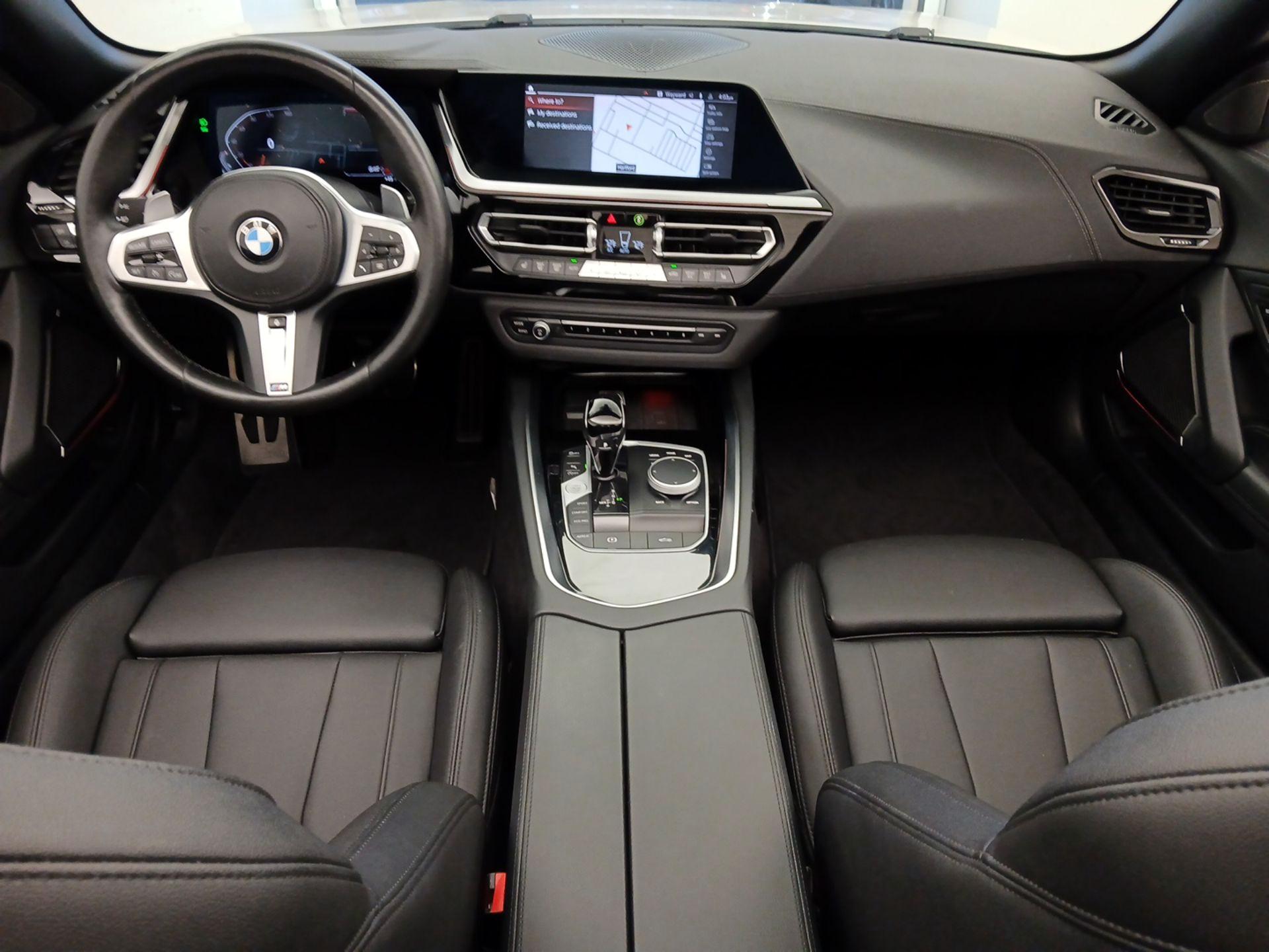 Thumbnail: 2025 BMW Z4 - 9