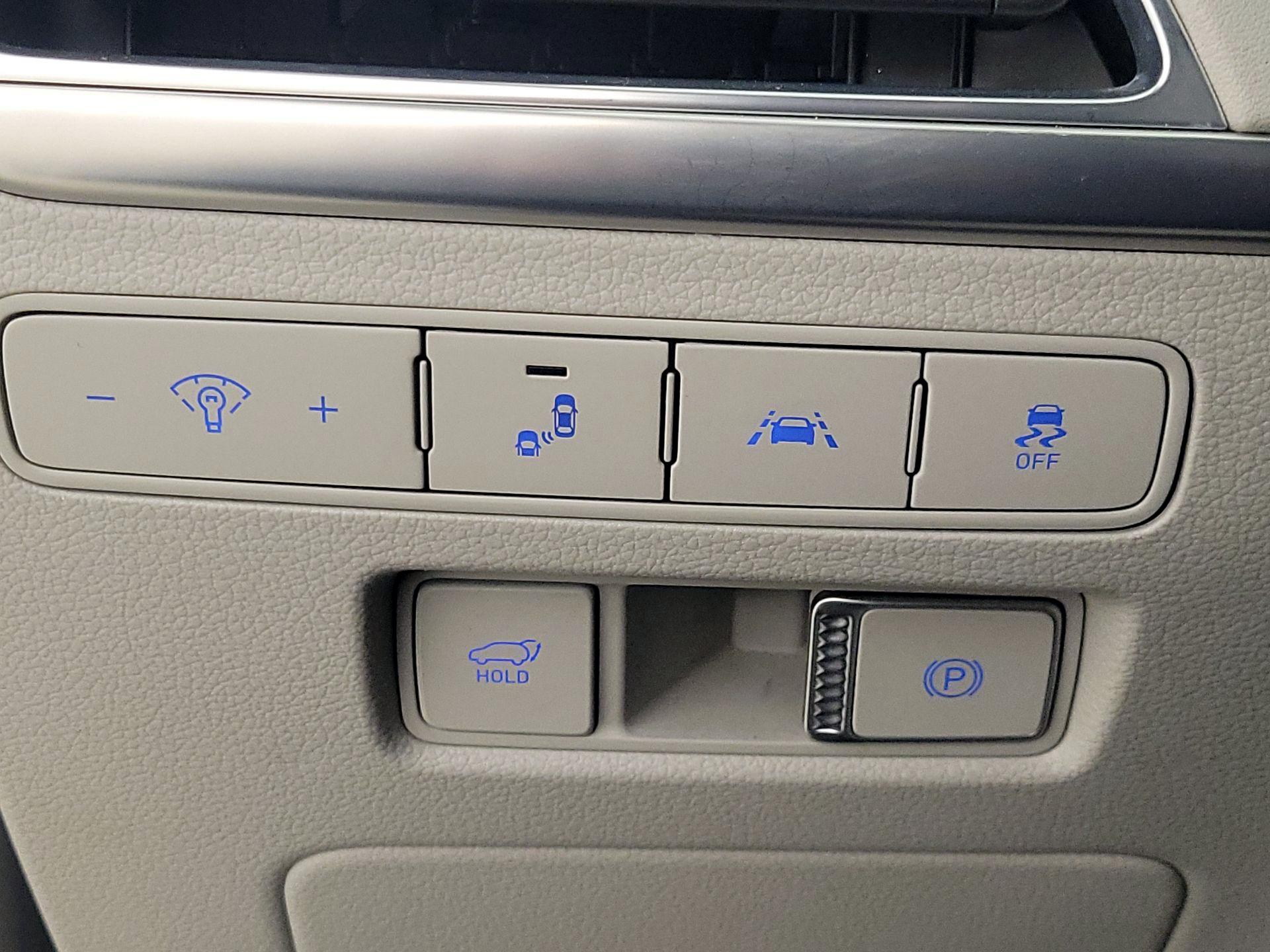 Thumbnail: 2021 Hyundai Palisade - 13