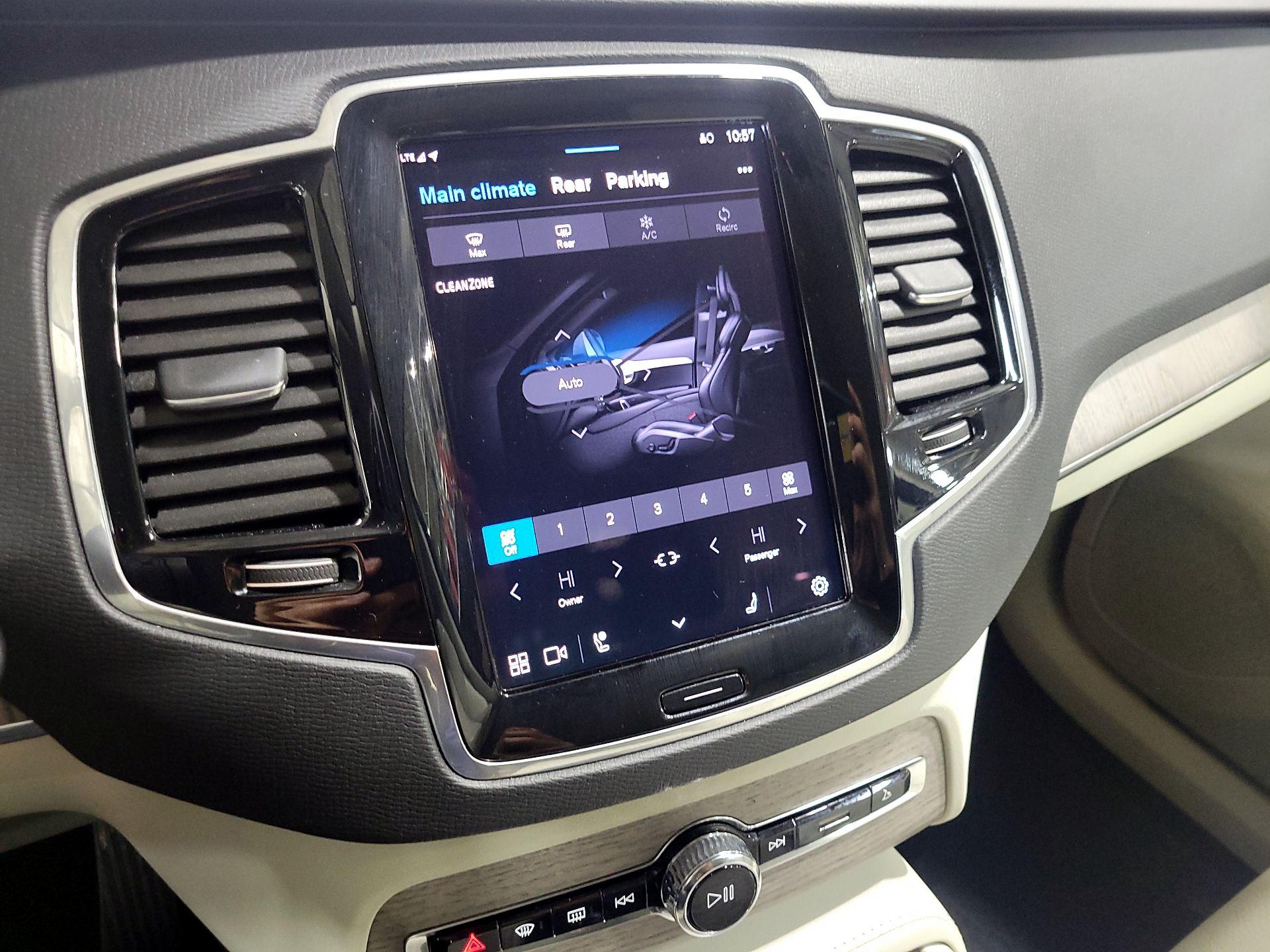 Thumbnail: 2024 Volvo XC90 - 17