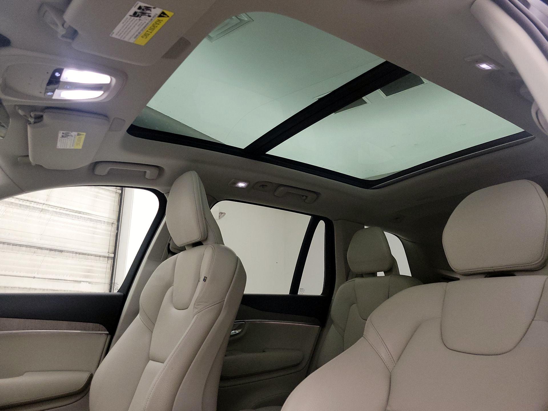 Thumbnail: 2024 Volvo XC90 - 20