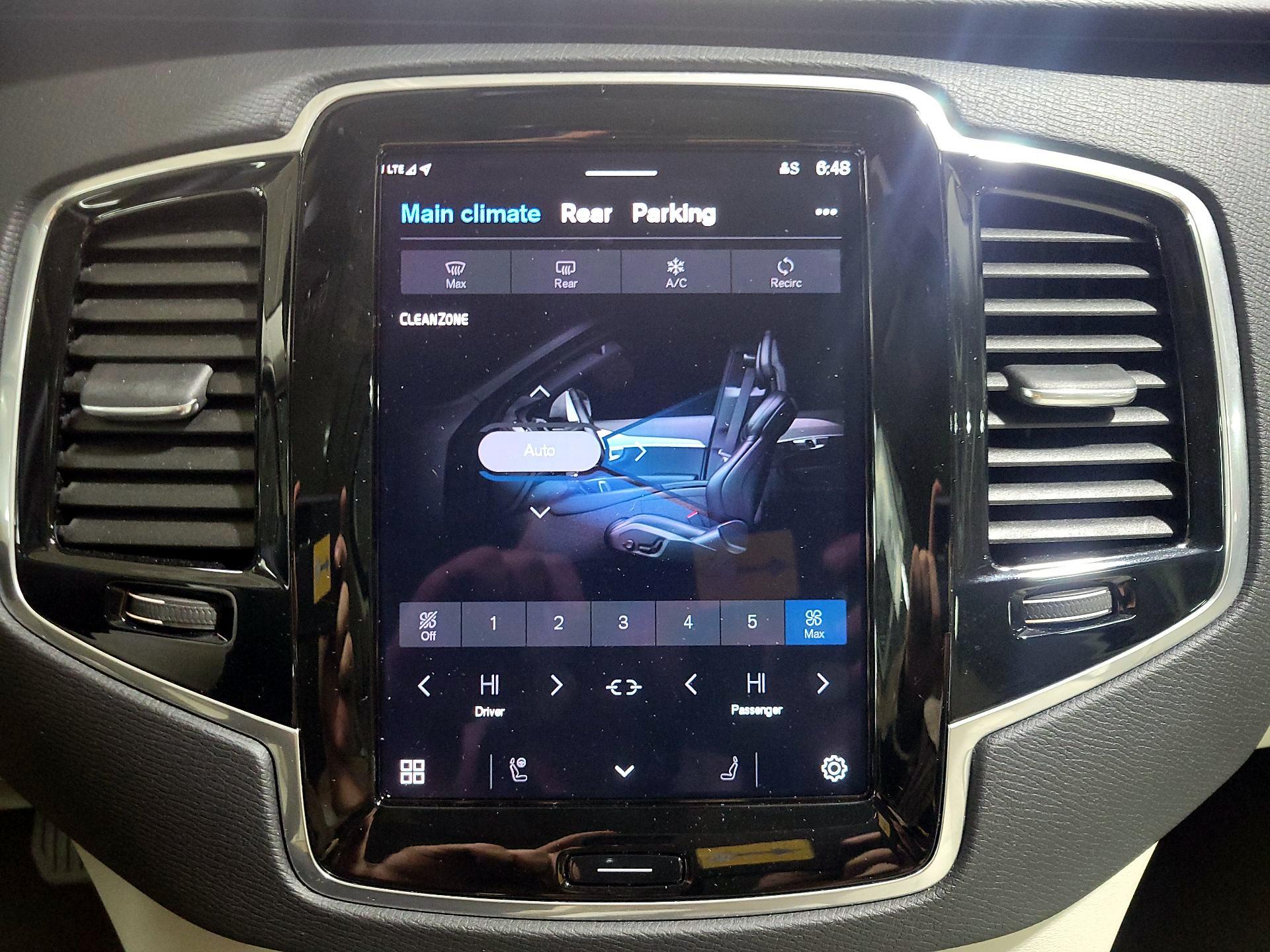 Thumbnail: 2024 Volvo XC90 - 17