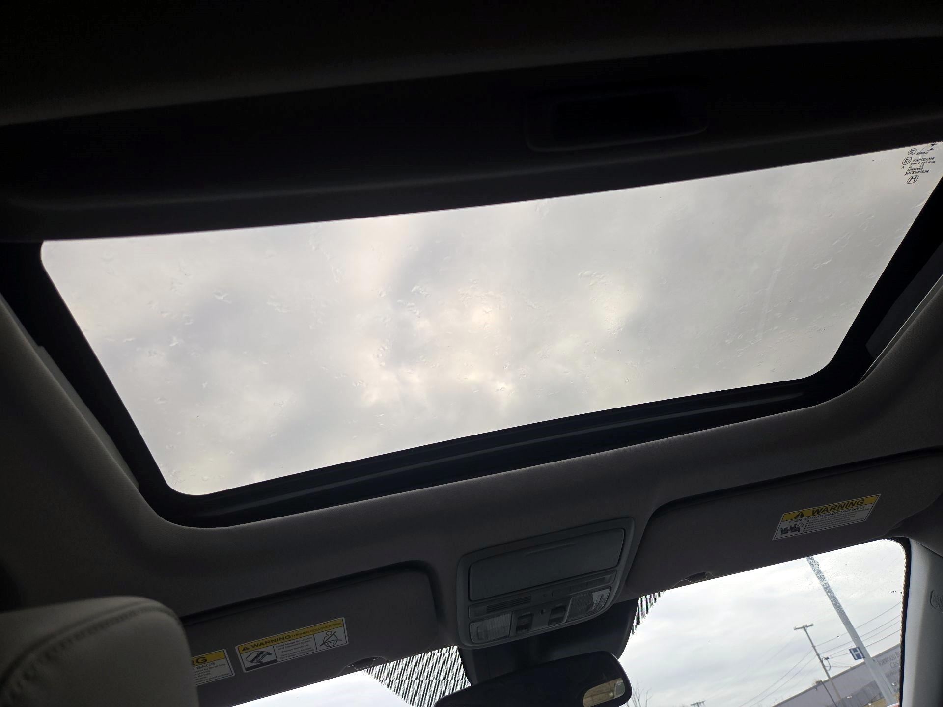 Thumbnail: 2022 Honda CR-V - 17