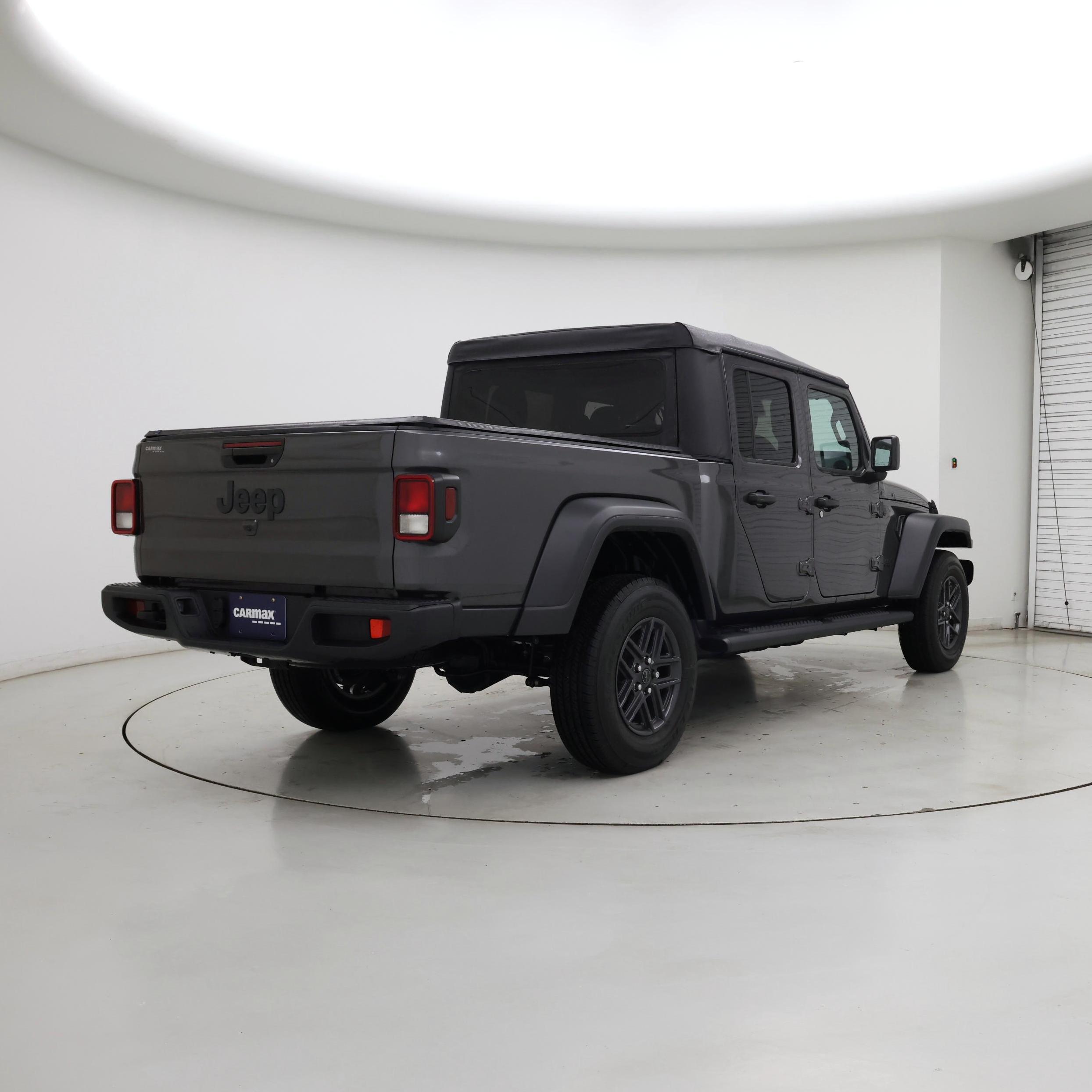 Thumbnail: 2025 Jeep Gladiator - 8