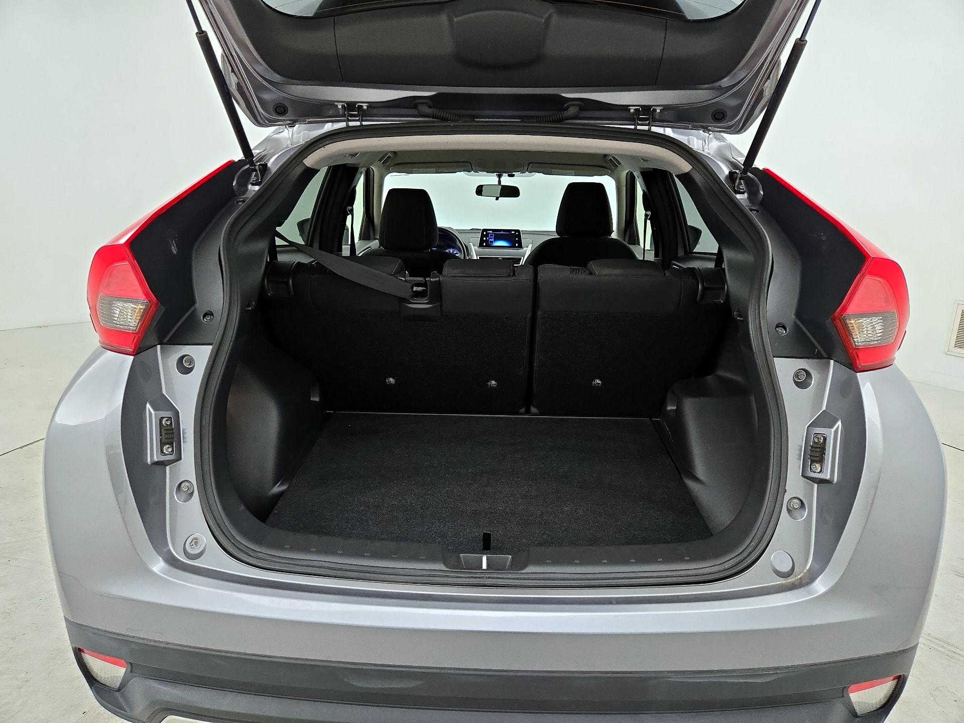 Thumbnail: 2019 Mitsubishi Eclipse Cross - 20