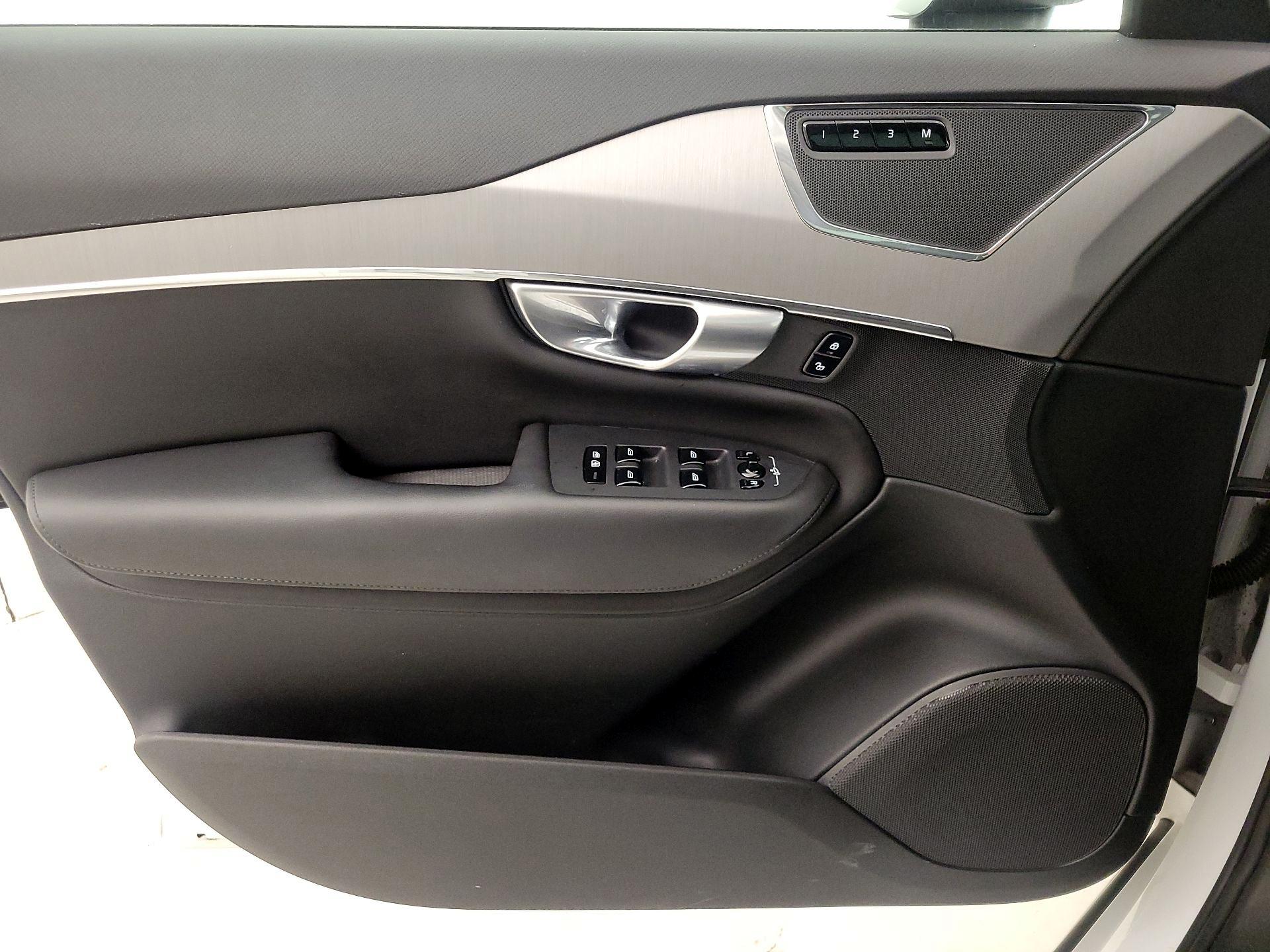 Thumbnail: 2024 Volvo XC90 - 12