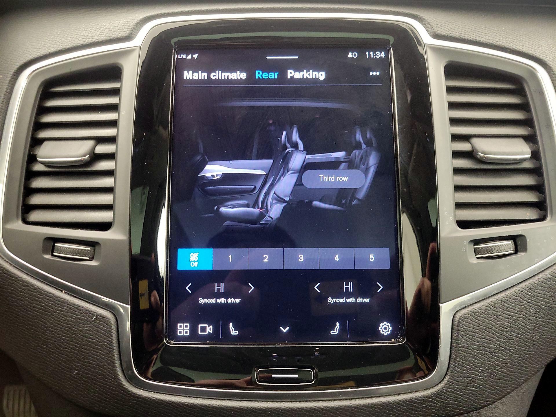 Thumbnail: 2024 Volvo XC90 - 17