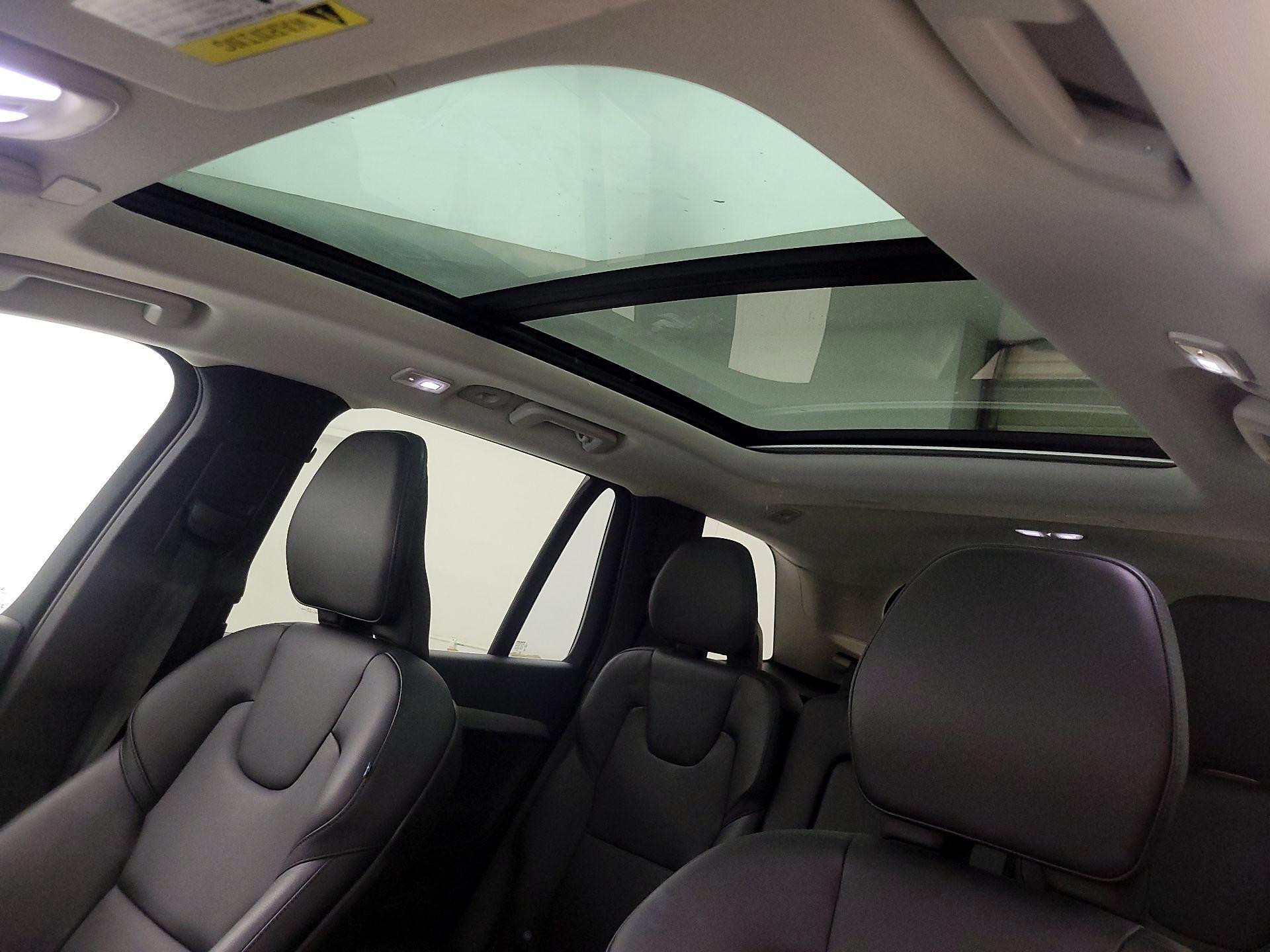 Thumbnail: 2024 Volvo XC90 - 20