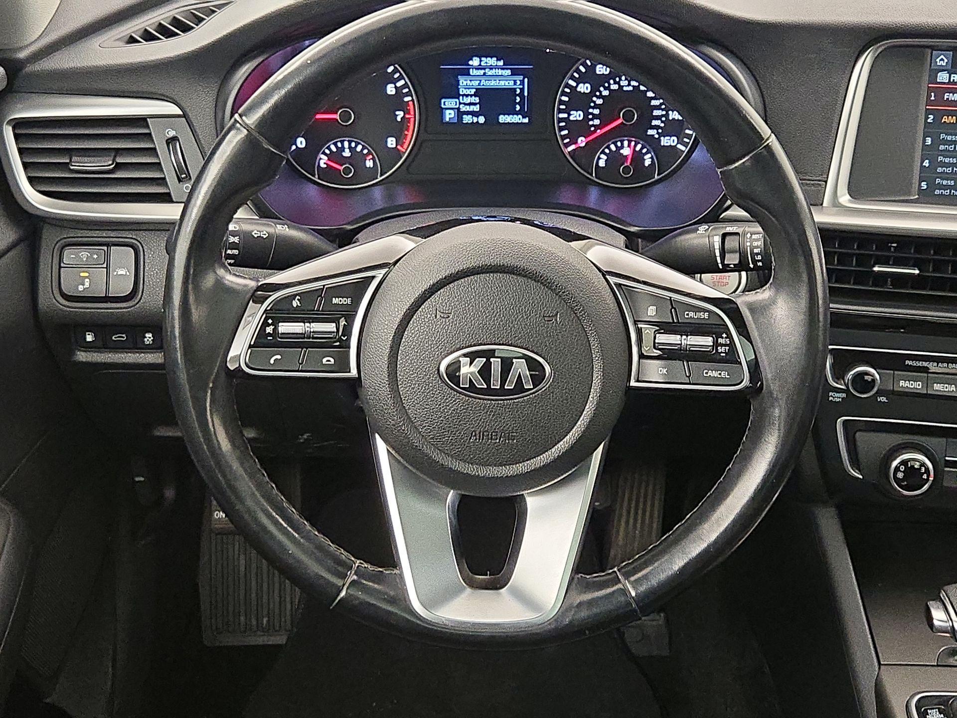 Thumbnail: 2020 Kia Optima - 10