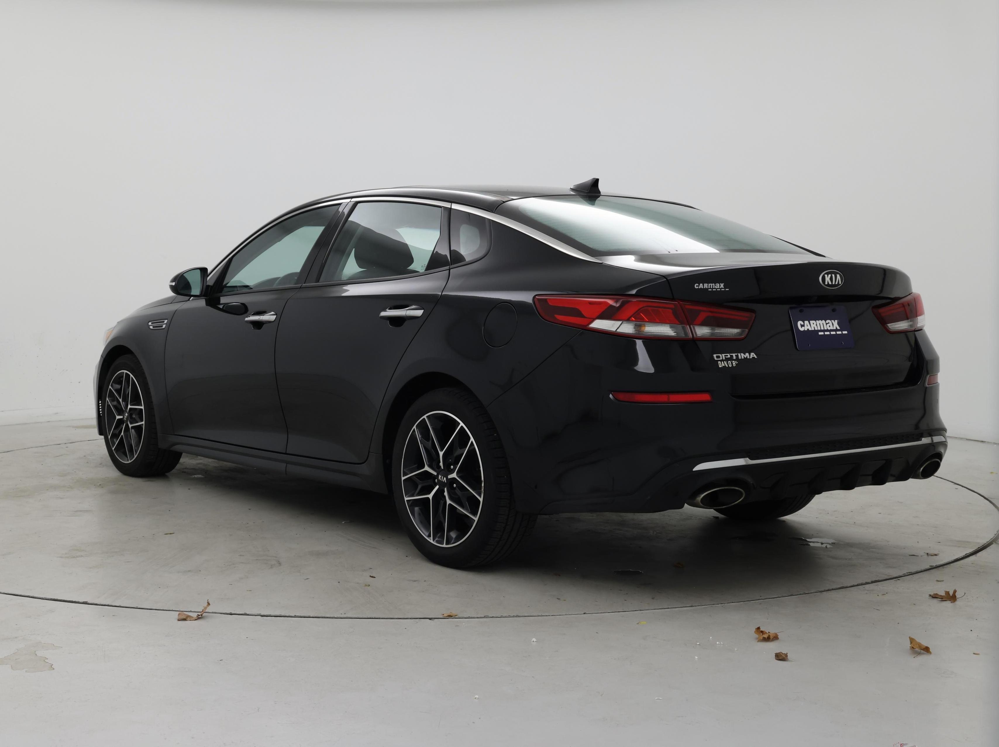 Thumbnail: 2020 Kia Optima - 2