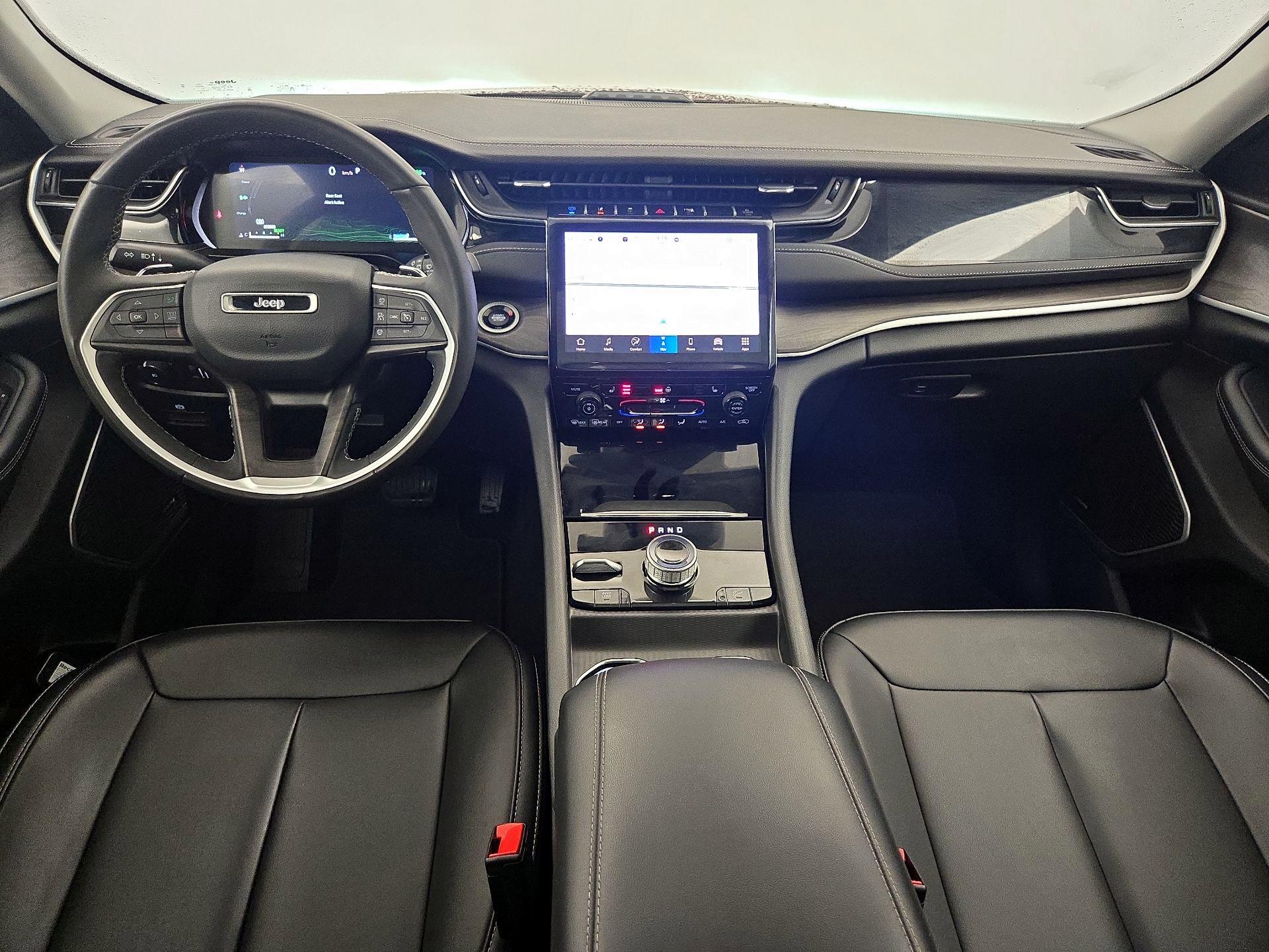 Thumbnail: 2024 Jeep Grand Cherokee - 9