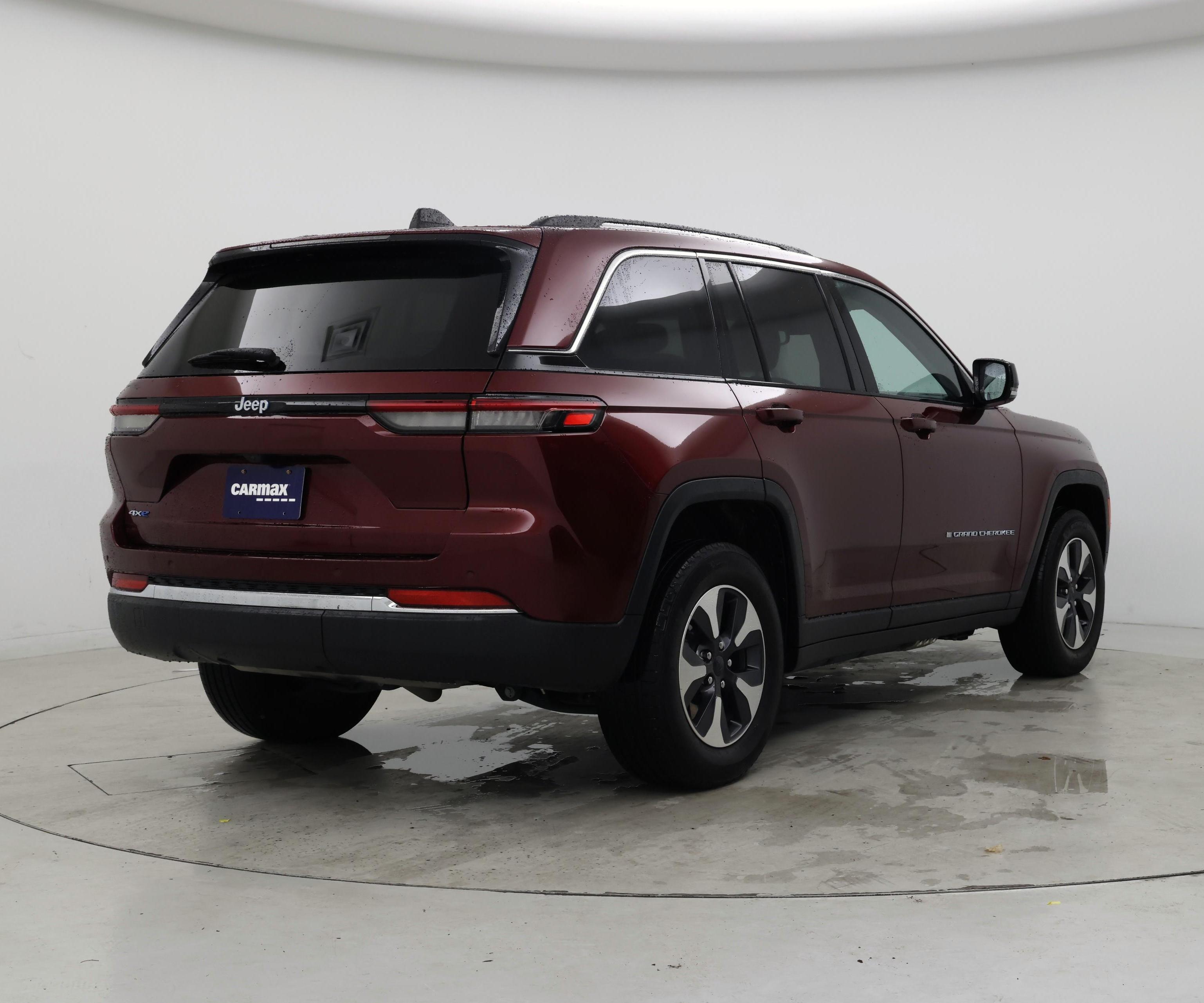 Thumbnail: 2024 Jeep Grand Cherokee - 8