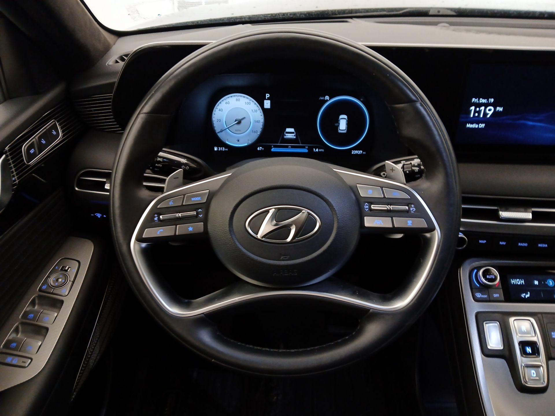 Thumbnail: 2023 Hyundai Palisade - 10