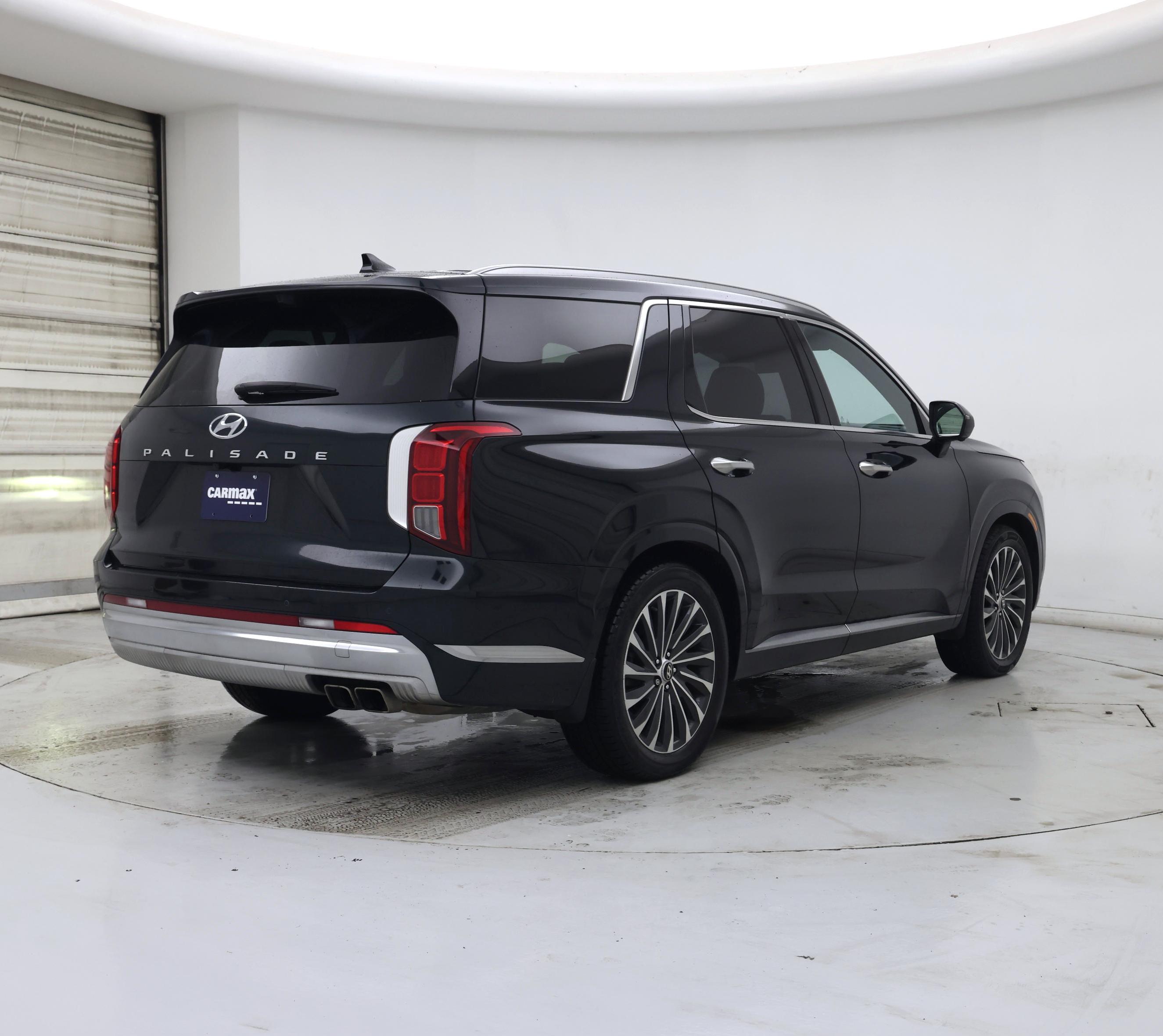 Thumbnail: 2023 Hyundai Palisade - 8