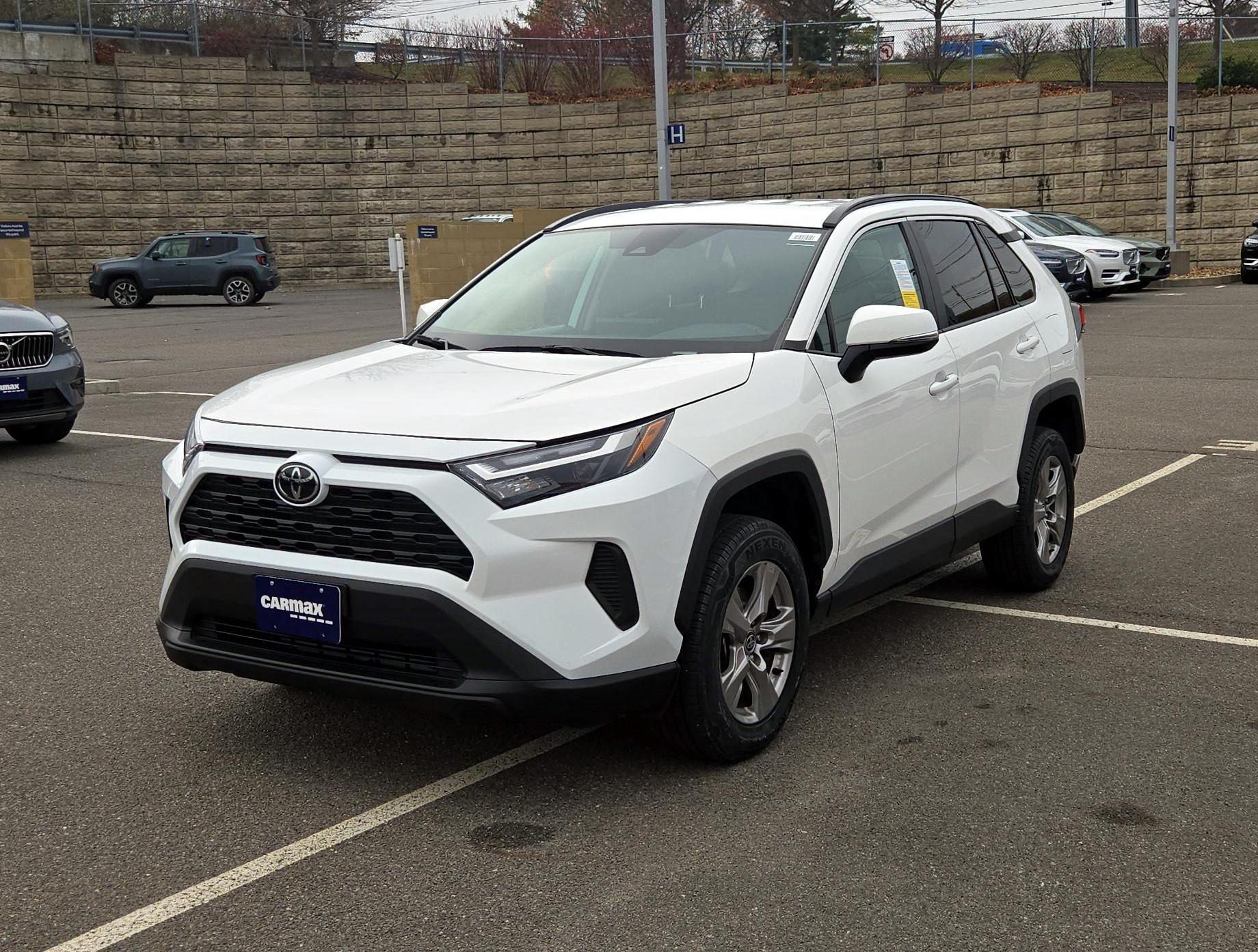 Thumbnail: 2023 Toyota RAV4 - 3