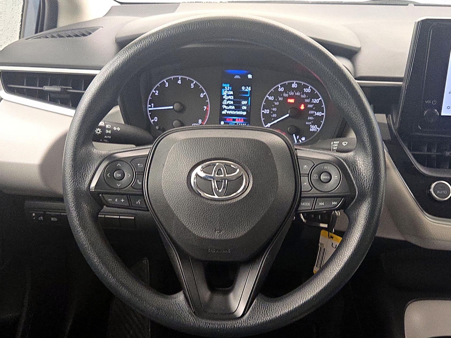 Thumbnail: 2023 Toyota Corolla - 10