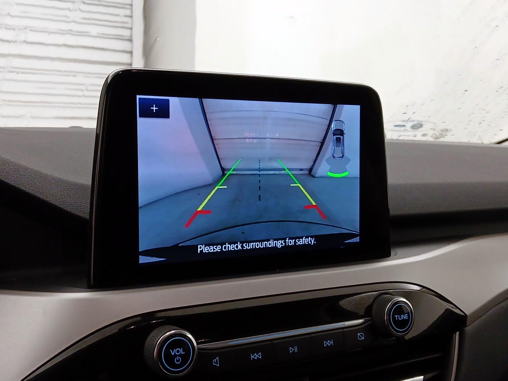 Thumbnail: 2022 Ford Escape - 15