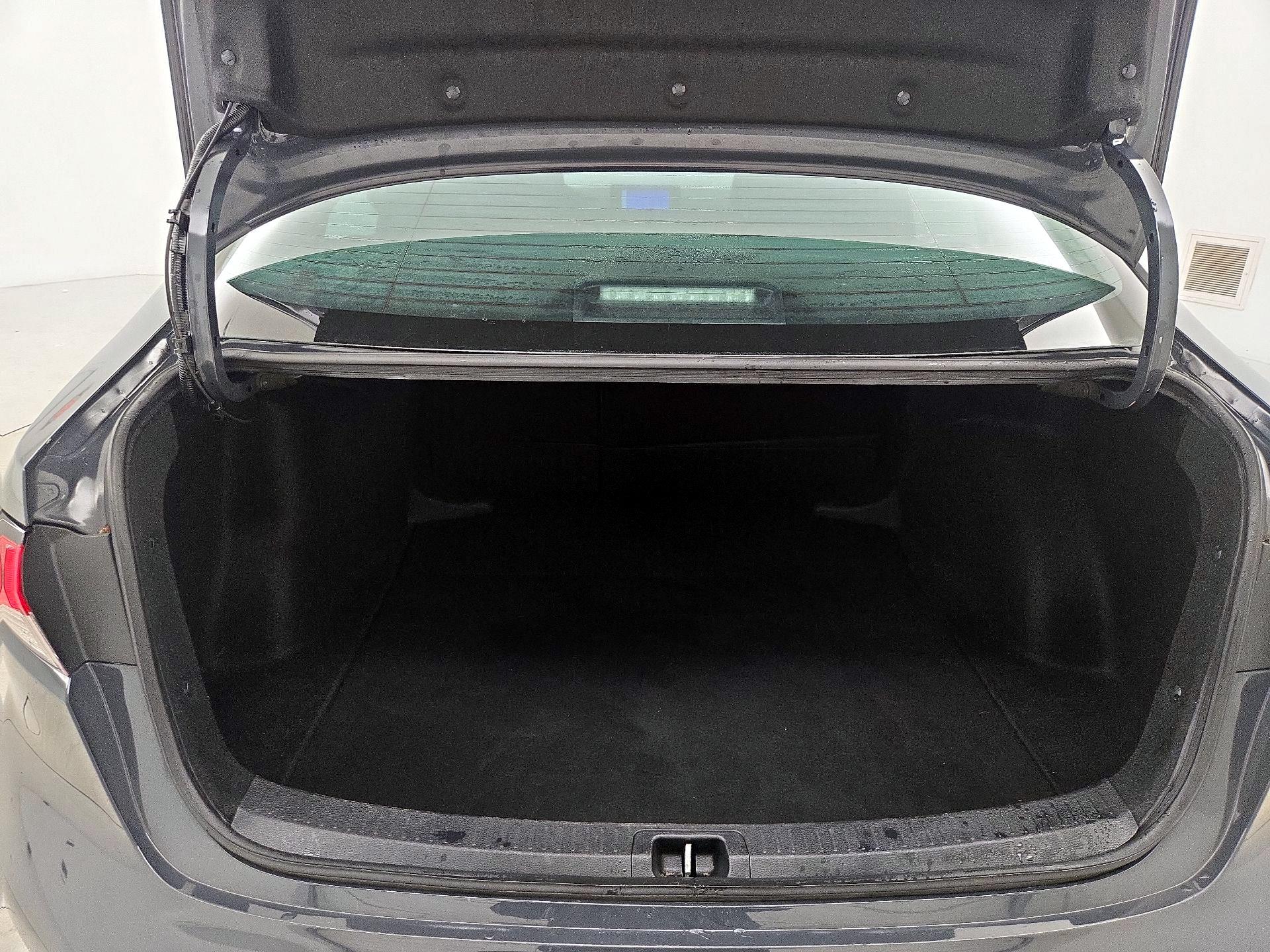 Thumbnail: 2023 Toyota Corolla - 20