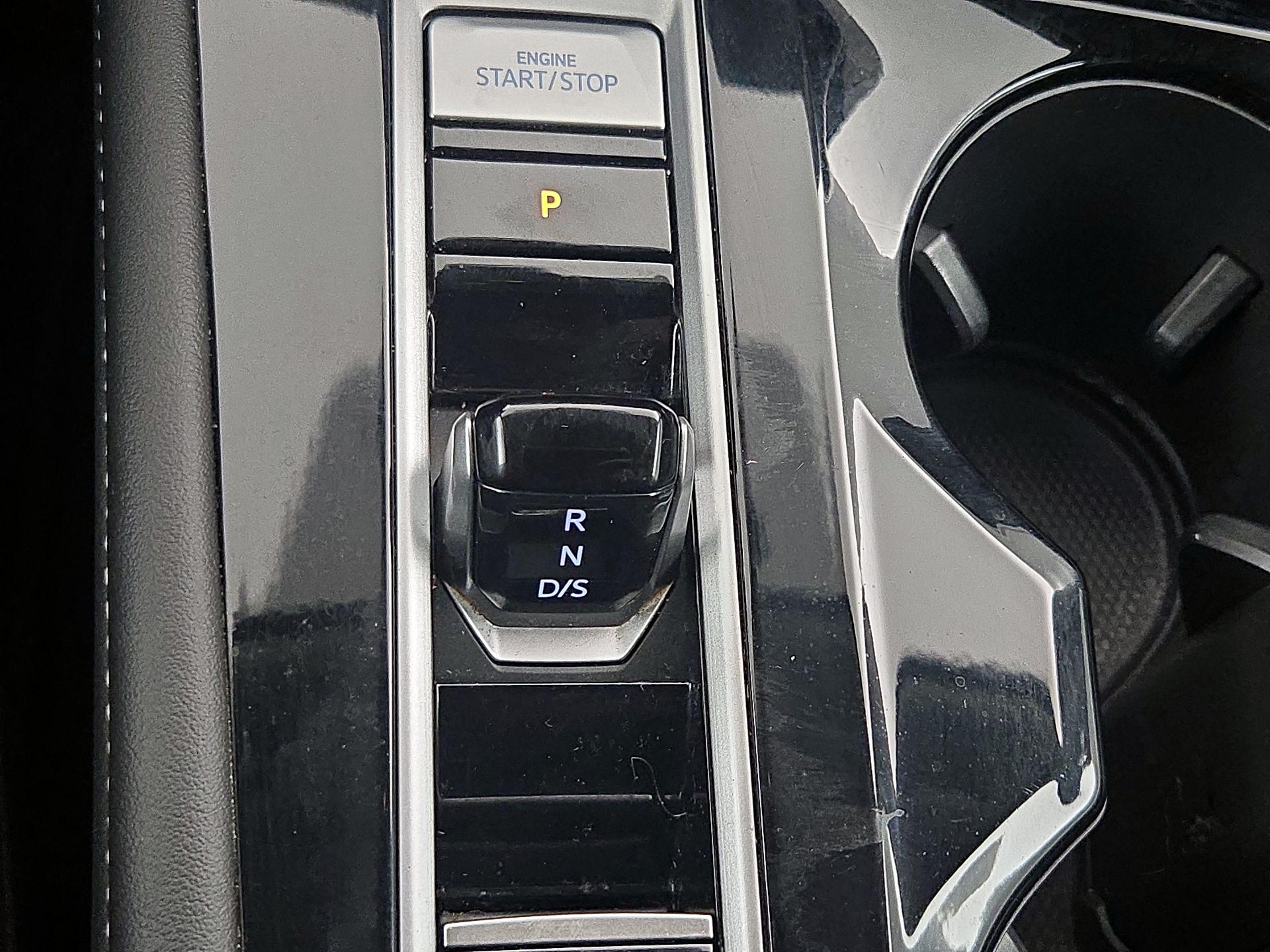 Thumbnail: 2024 Volkswagen Atlas - 17