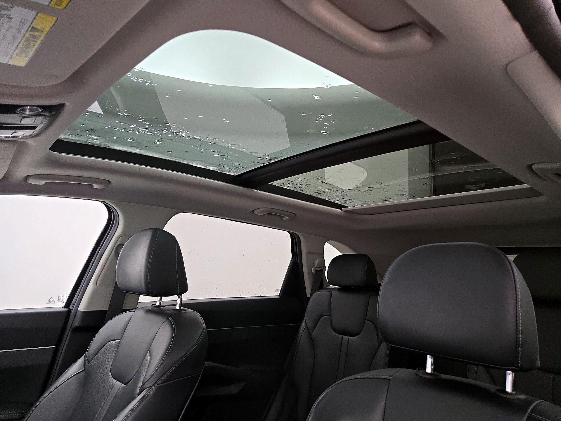 Thumbnail: 2021 Kia Sorento - 19