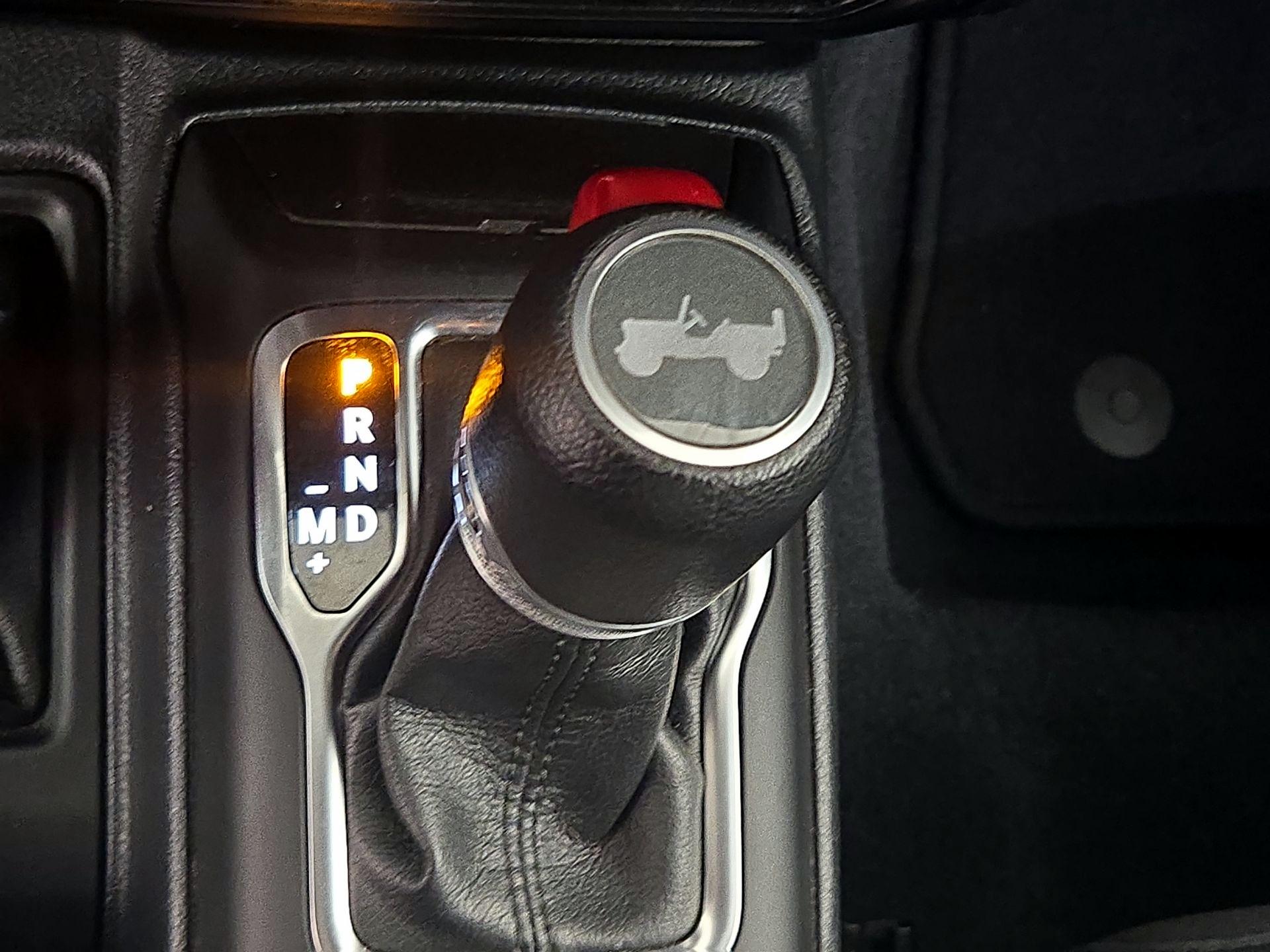 Thumbnail: 2022 Jeep Wrangler - 18