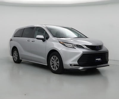 2023 Toyota Sienna Hybrid XLE
