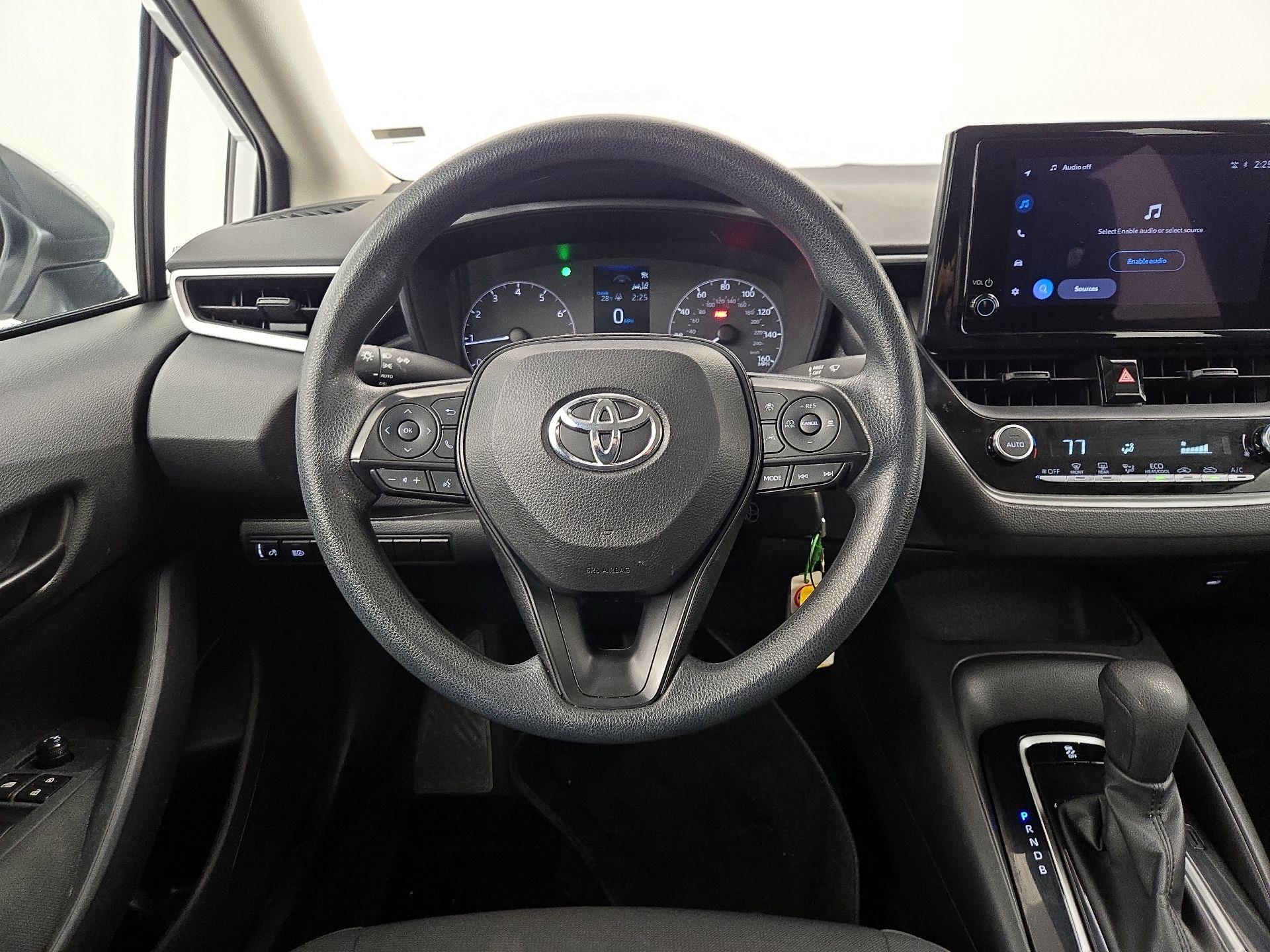 Thumbnail: 2023 Toyota Corolla - 10