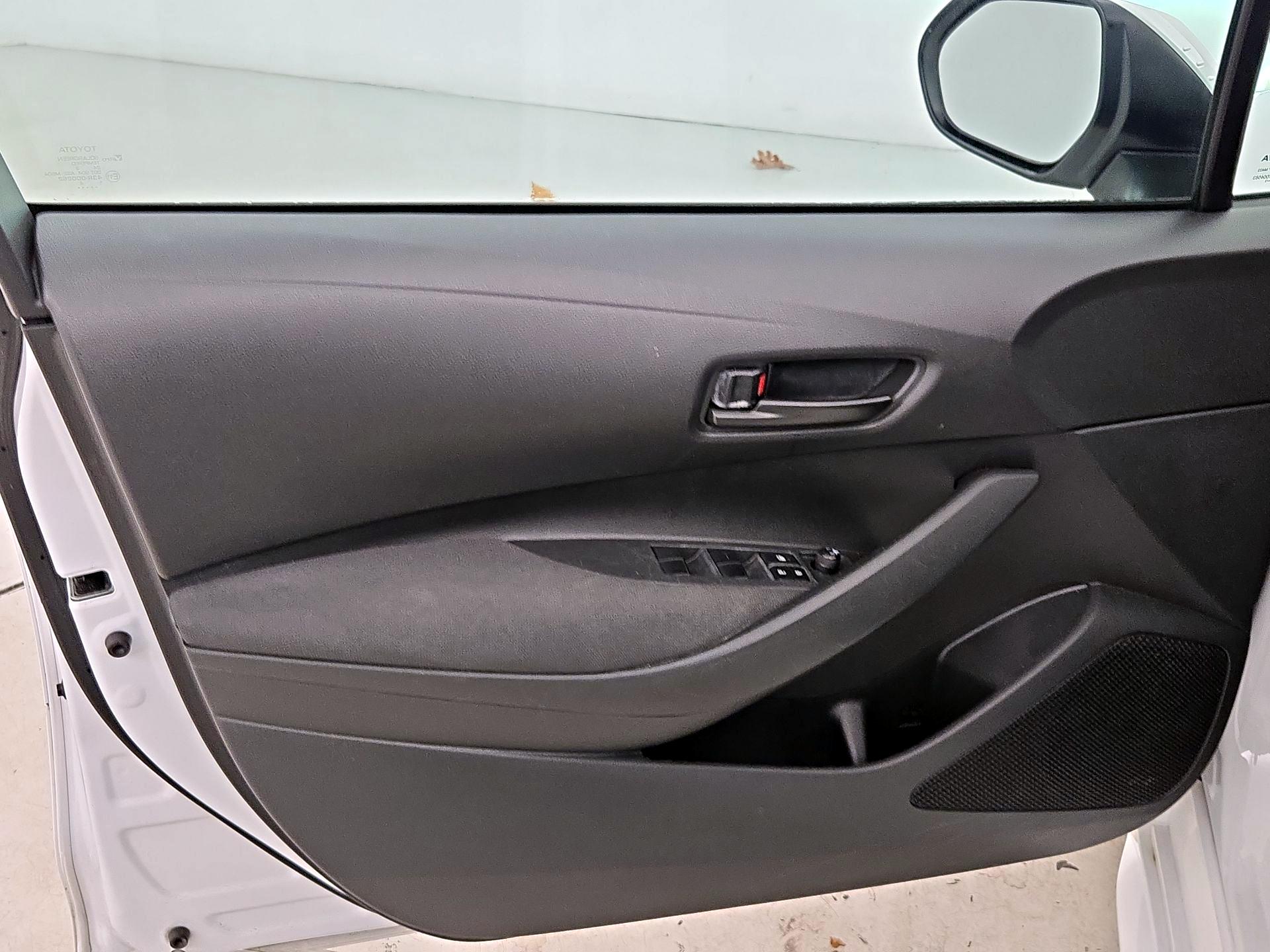 Thumbnail: 2023 Toyota Corolla - 12