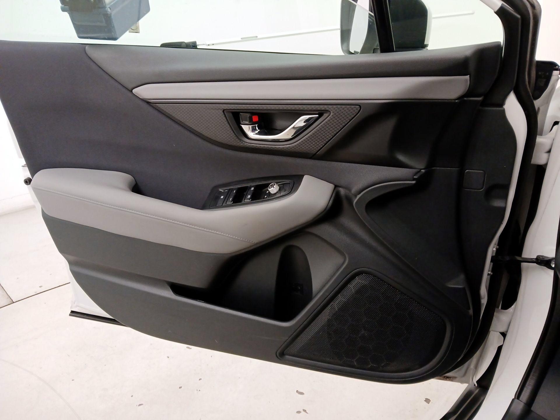 Thumbnail: 2022 Subaru Outback - 12