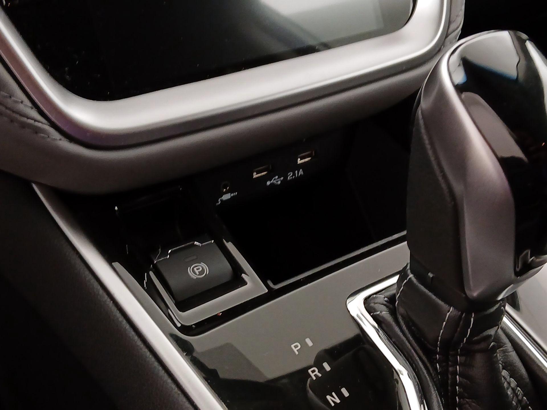 Thumbnail: 2022 Subaru Outback - 18