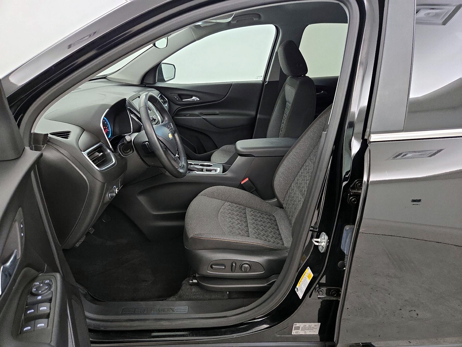 Thumbnail: 2023 Chevrolet Equinox - 11