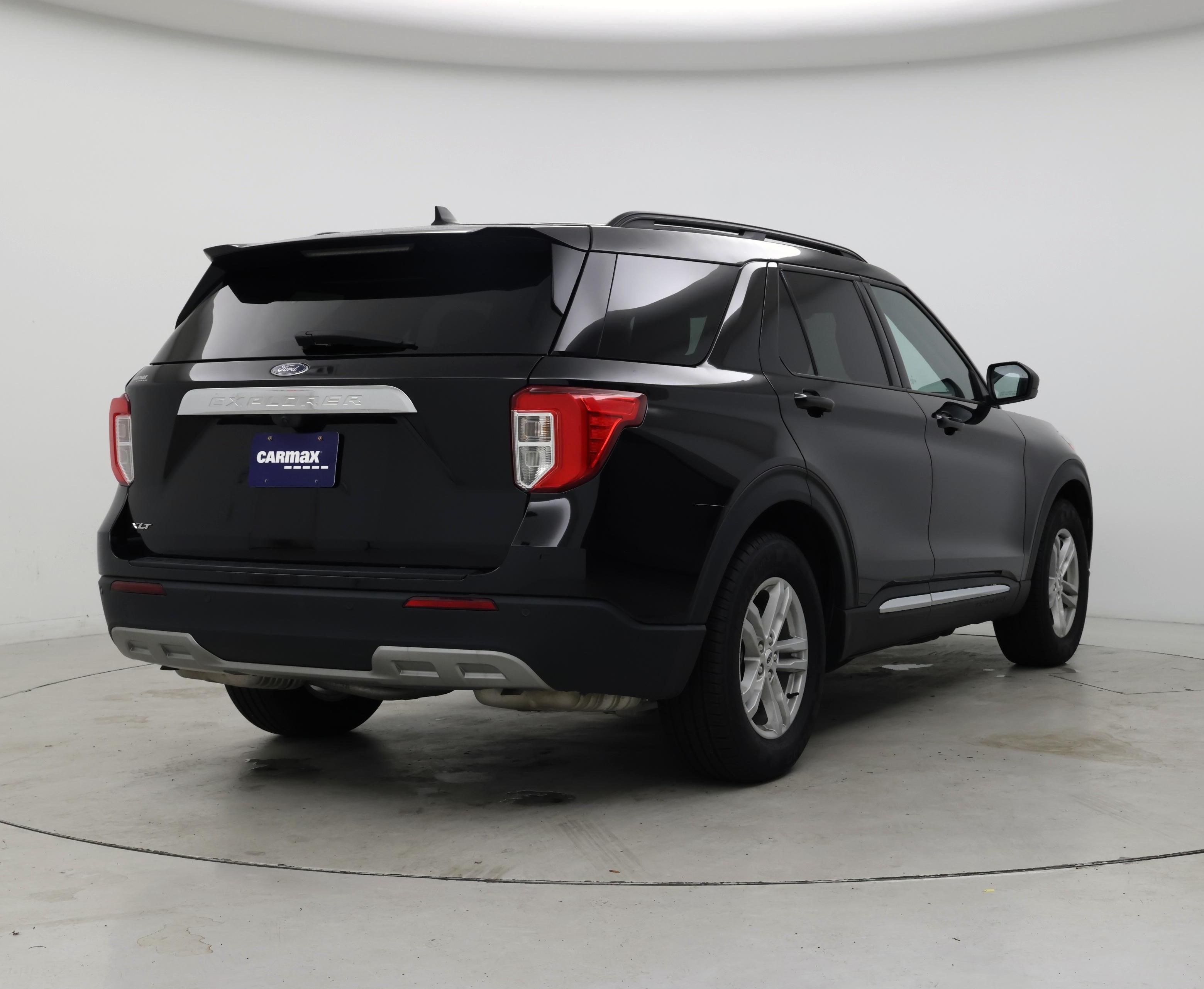 Thumbnail: 2024 Ford Explorer - 8