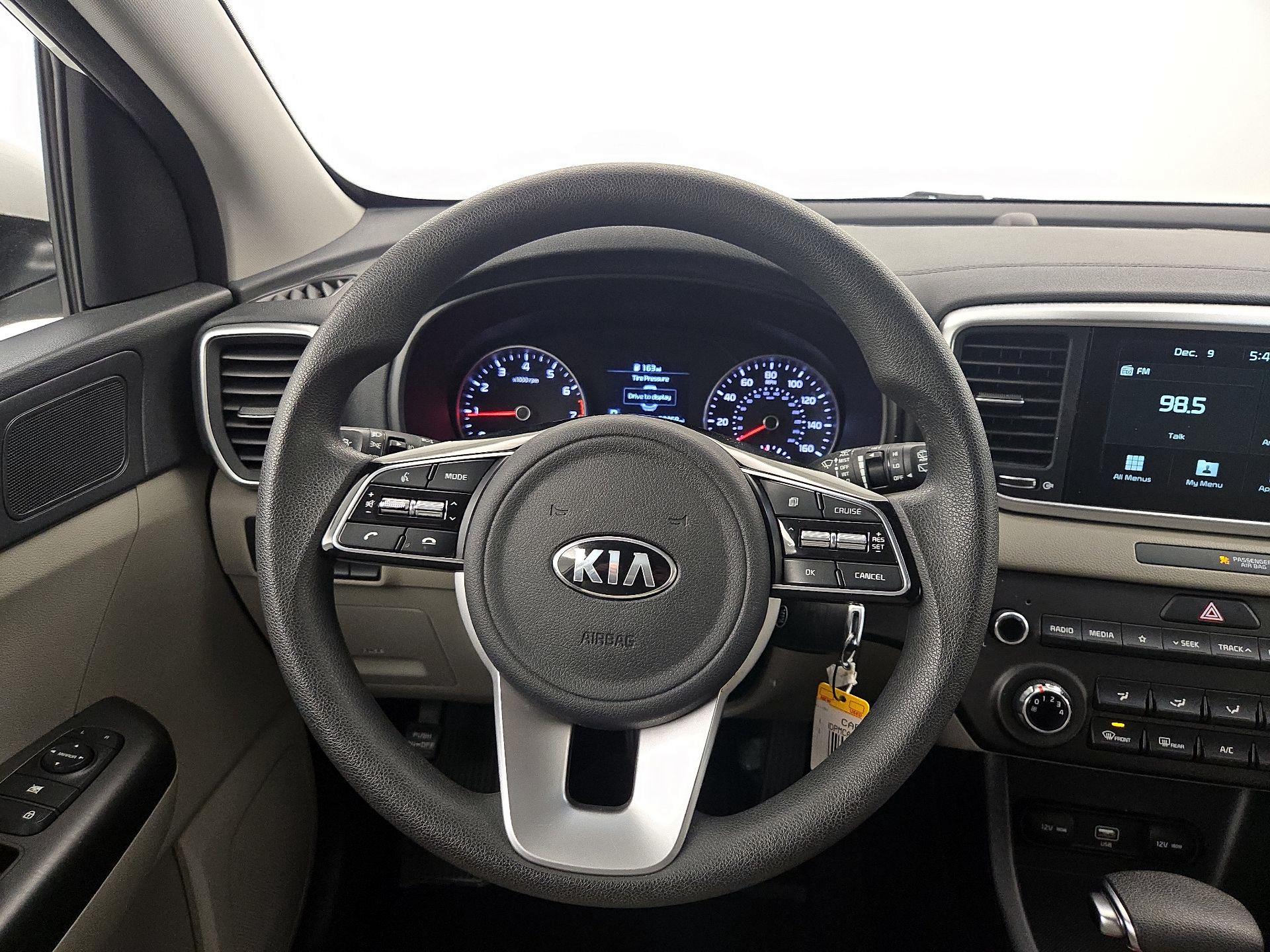 Thumbnail: 2020 Kia Sportage - 10