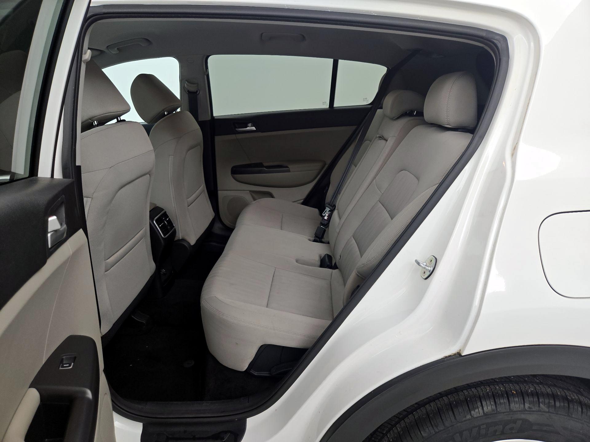 Thumbnail: 2020 Kia Sportage - 19