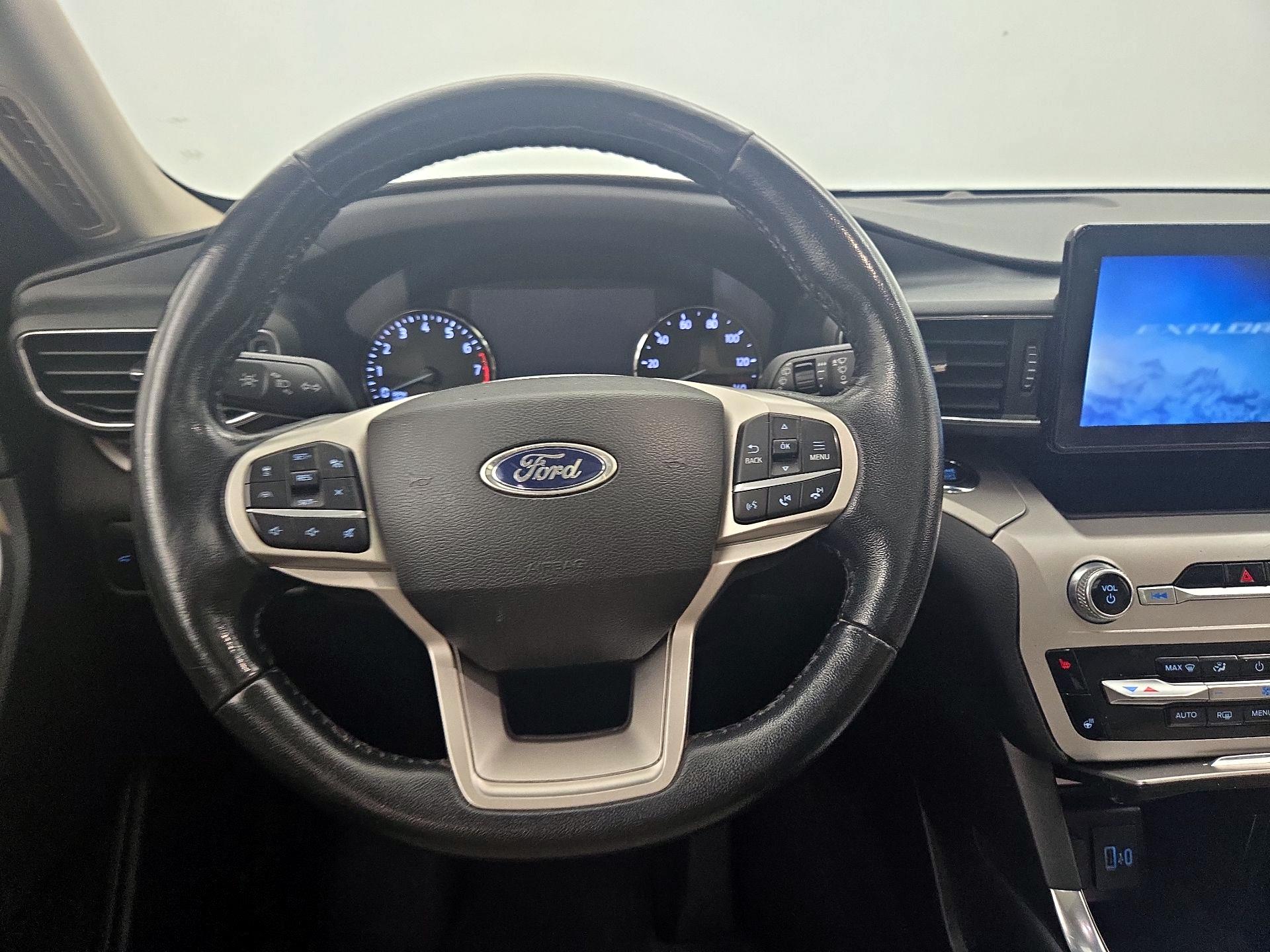 Thumbnail: 2022 Ford Explorer - 10