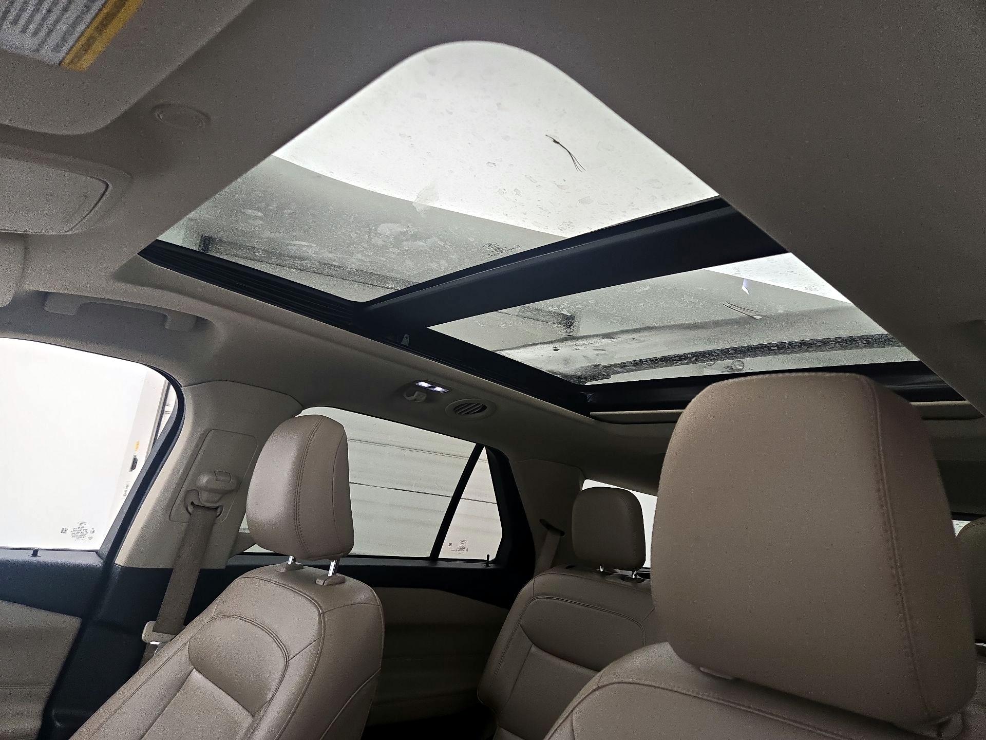 Thumbnail: 2022 Ford Explorer - 19