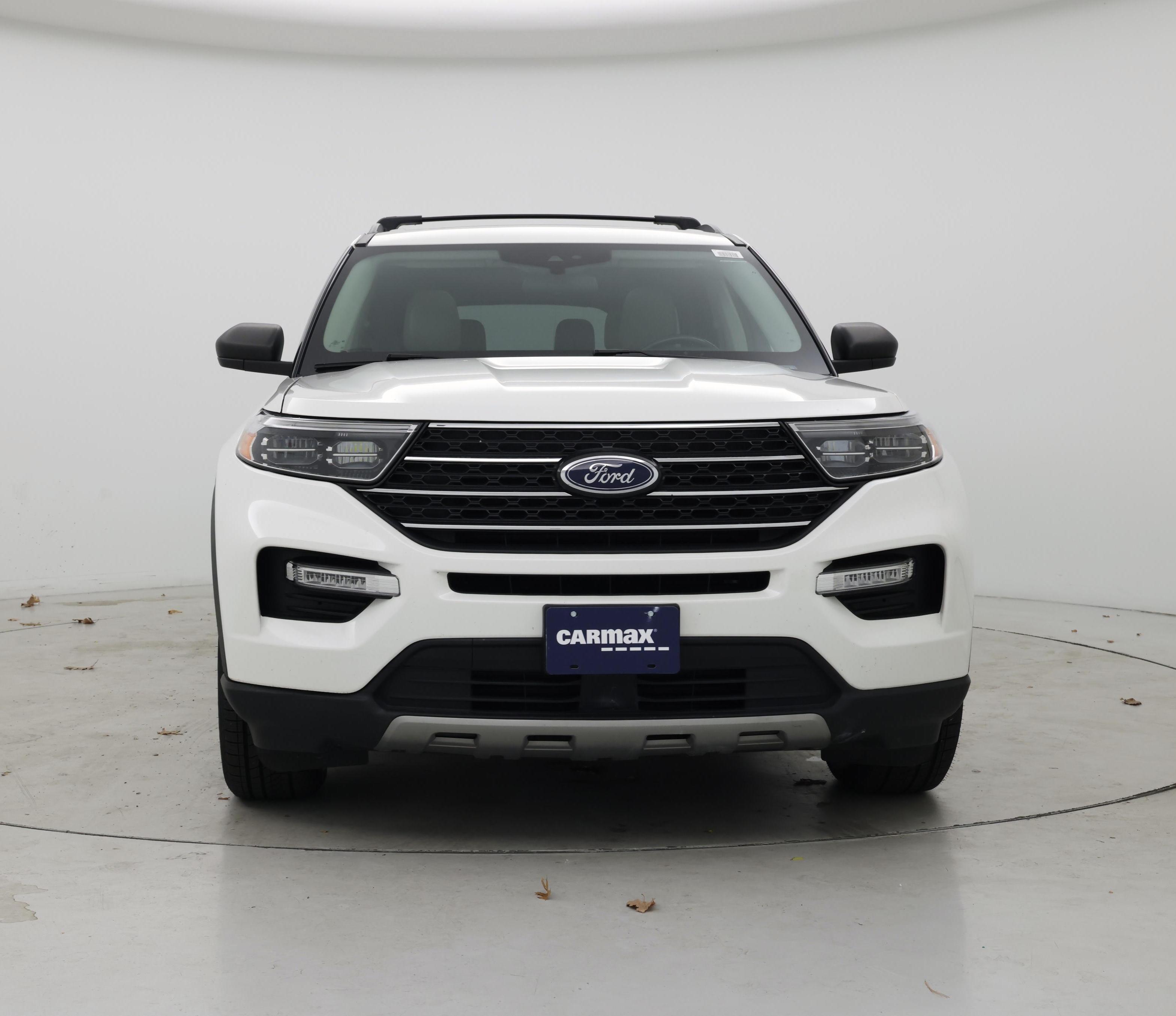 Thumbnail: 2022 Ford Explorer - 5