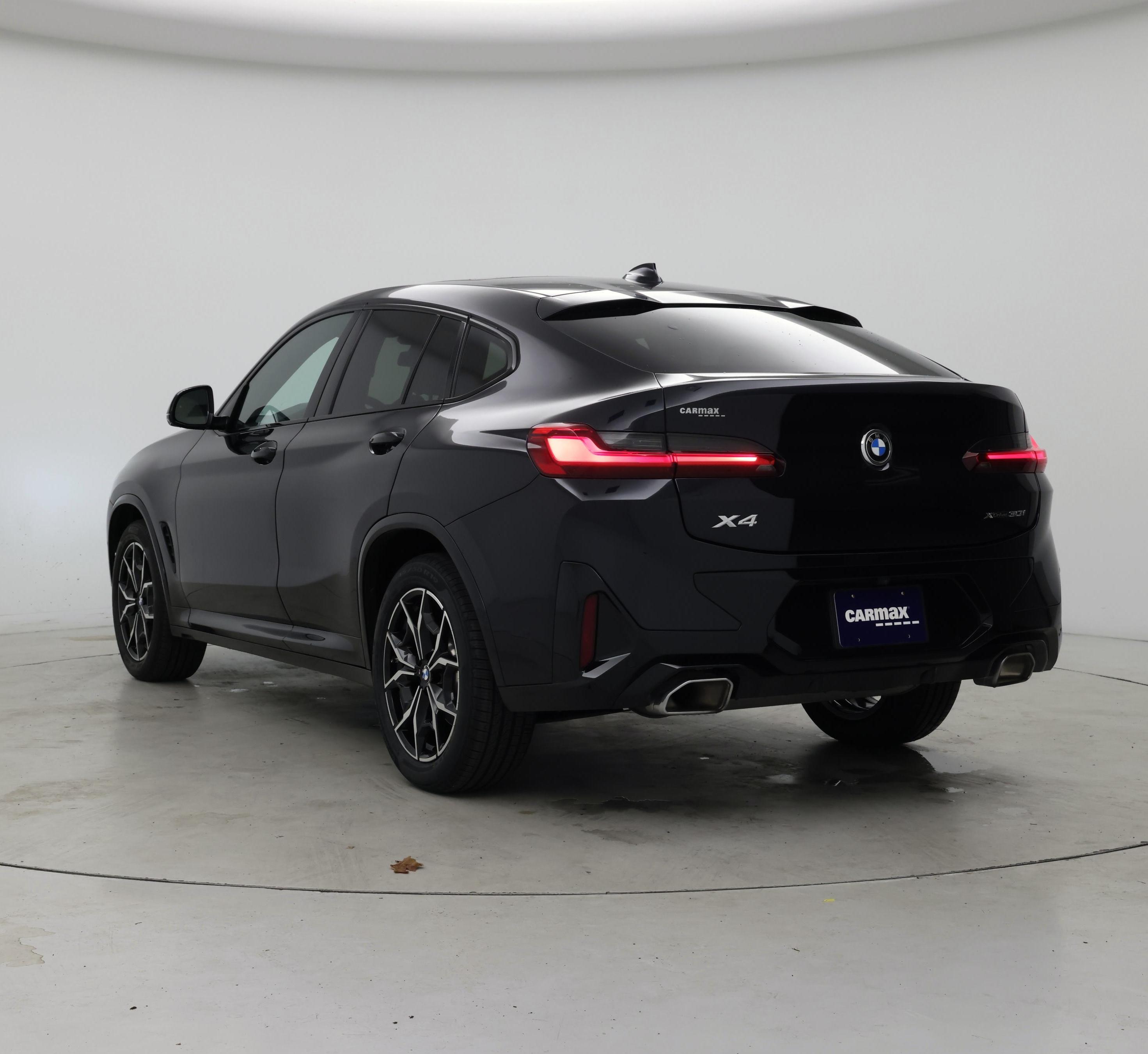 Thumbnail: 2023 BMW X4 - 2