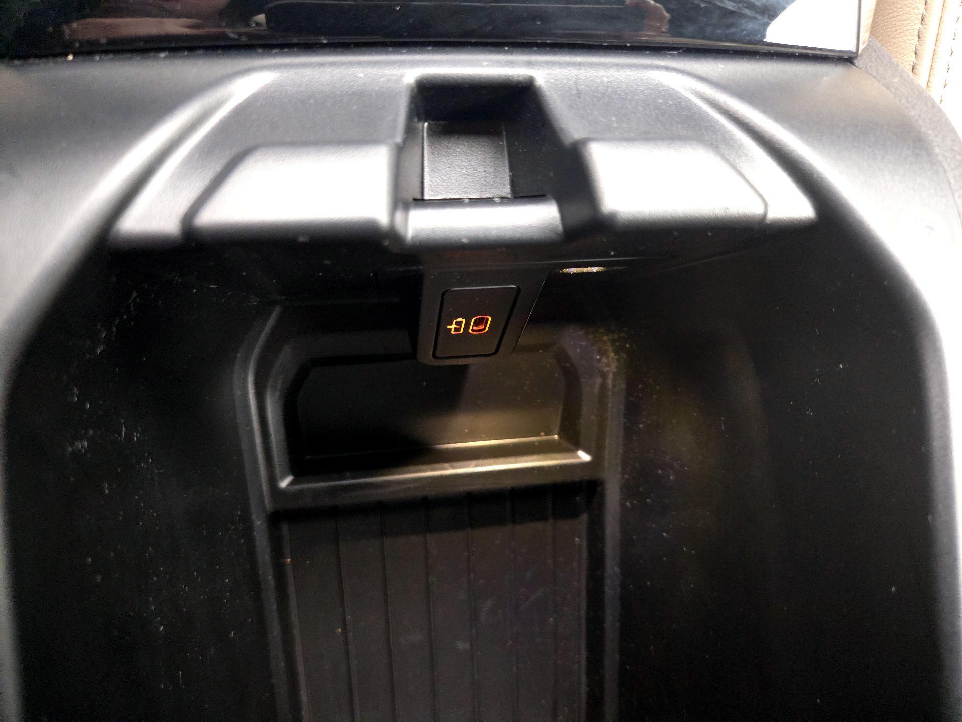 Thumbnail: 2023 BMW X4 - 19