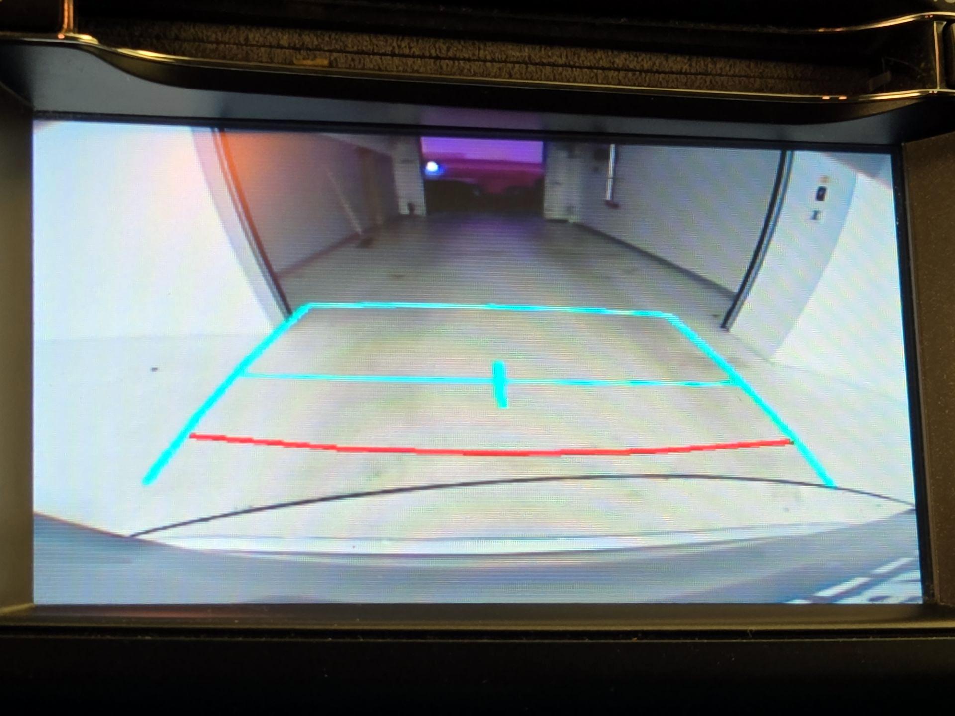 Thumbnail: 2018 Toyota RAV4 - 14