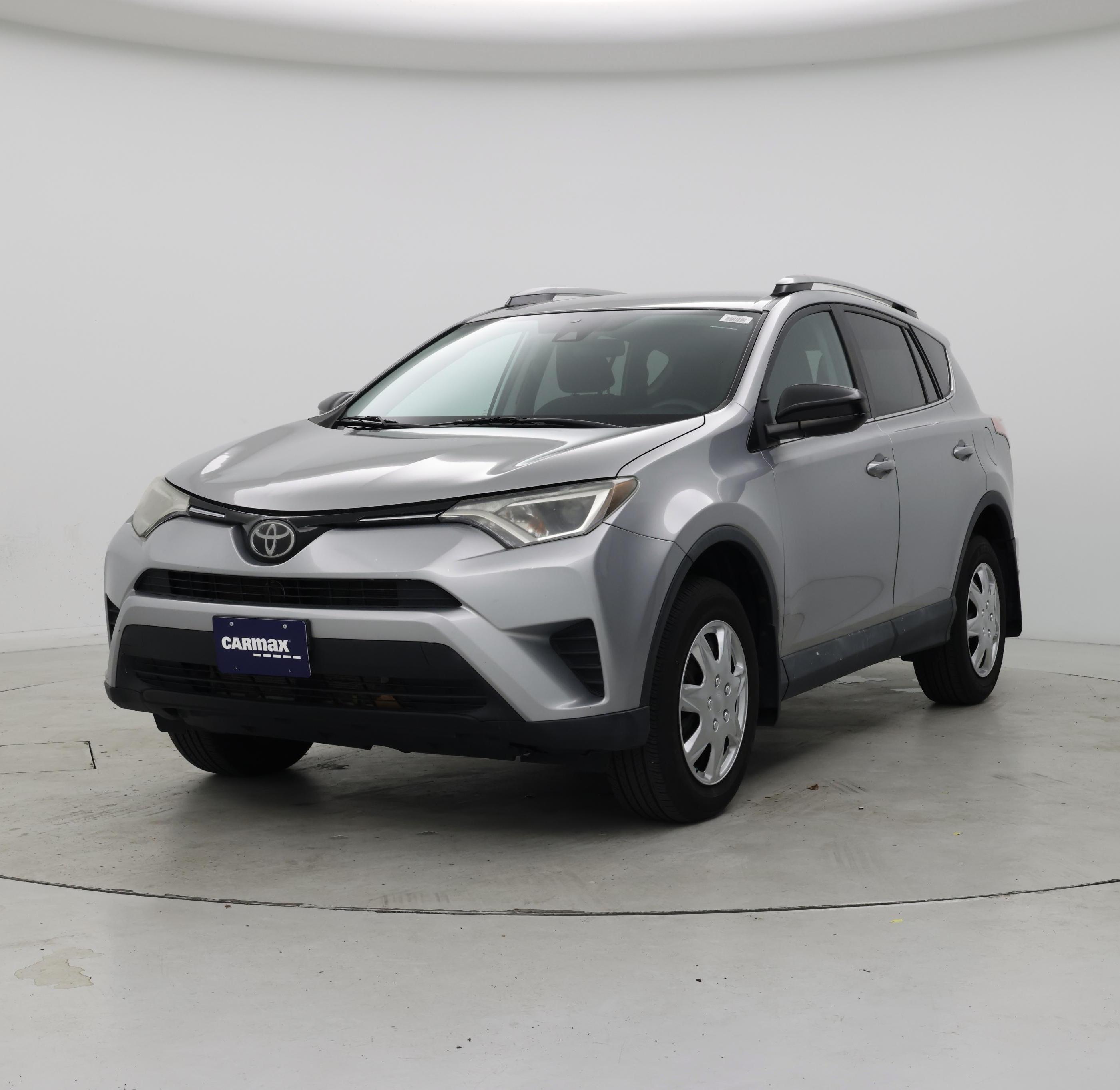 Thumbnail: 2018 Toyota RAV4 - 4
