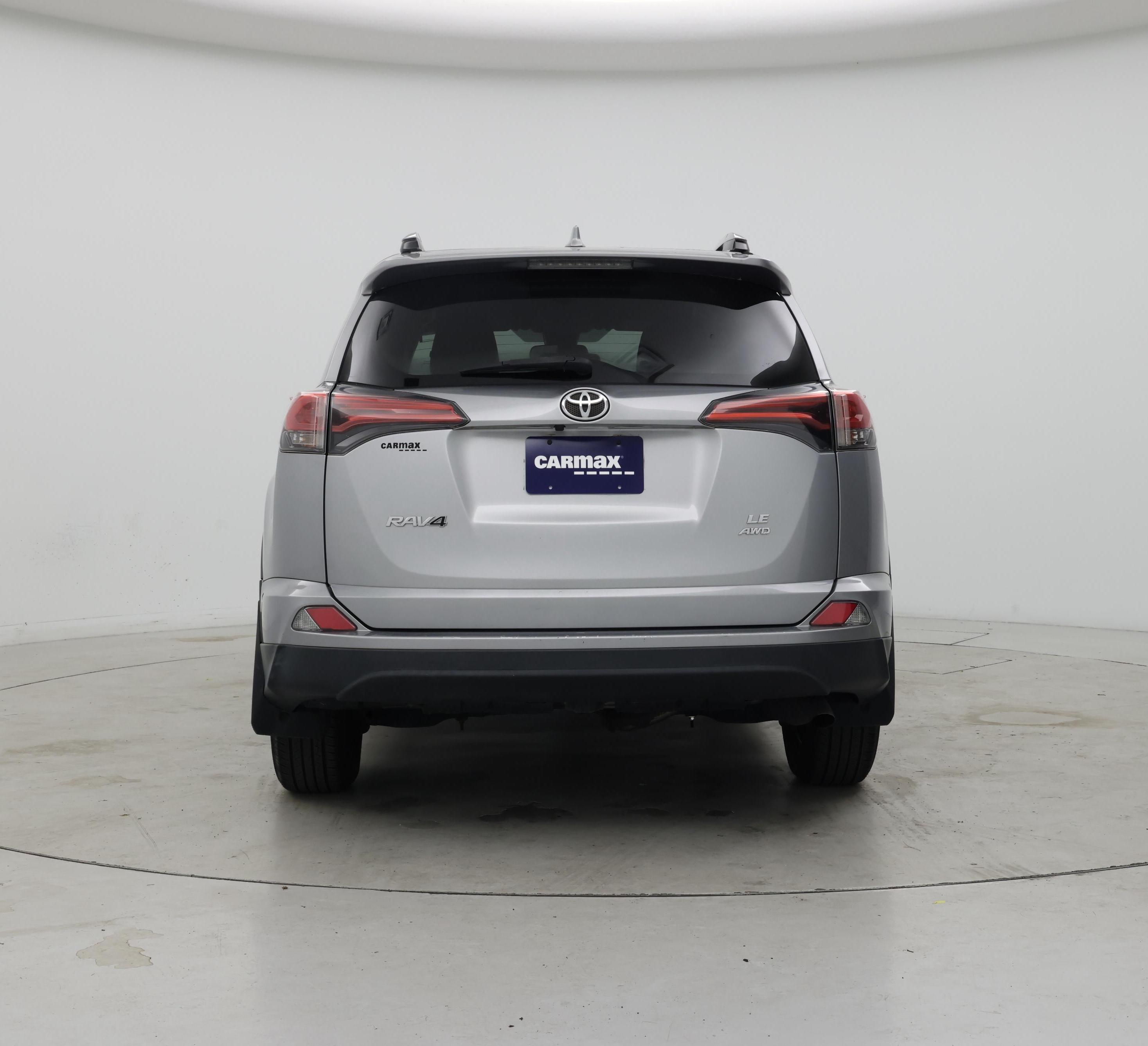 Thumbnail: 2018 Toyota RAV4 - 6