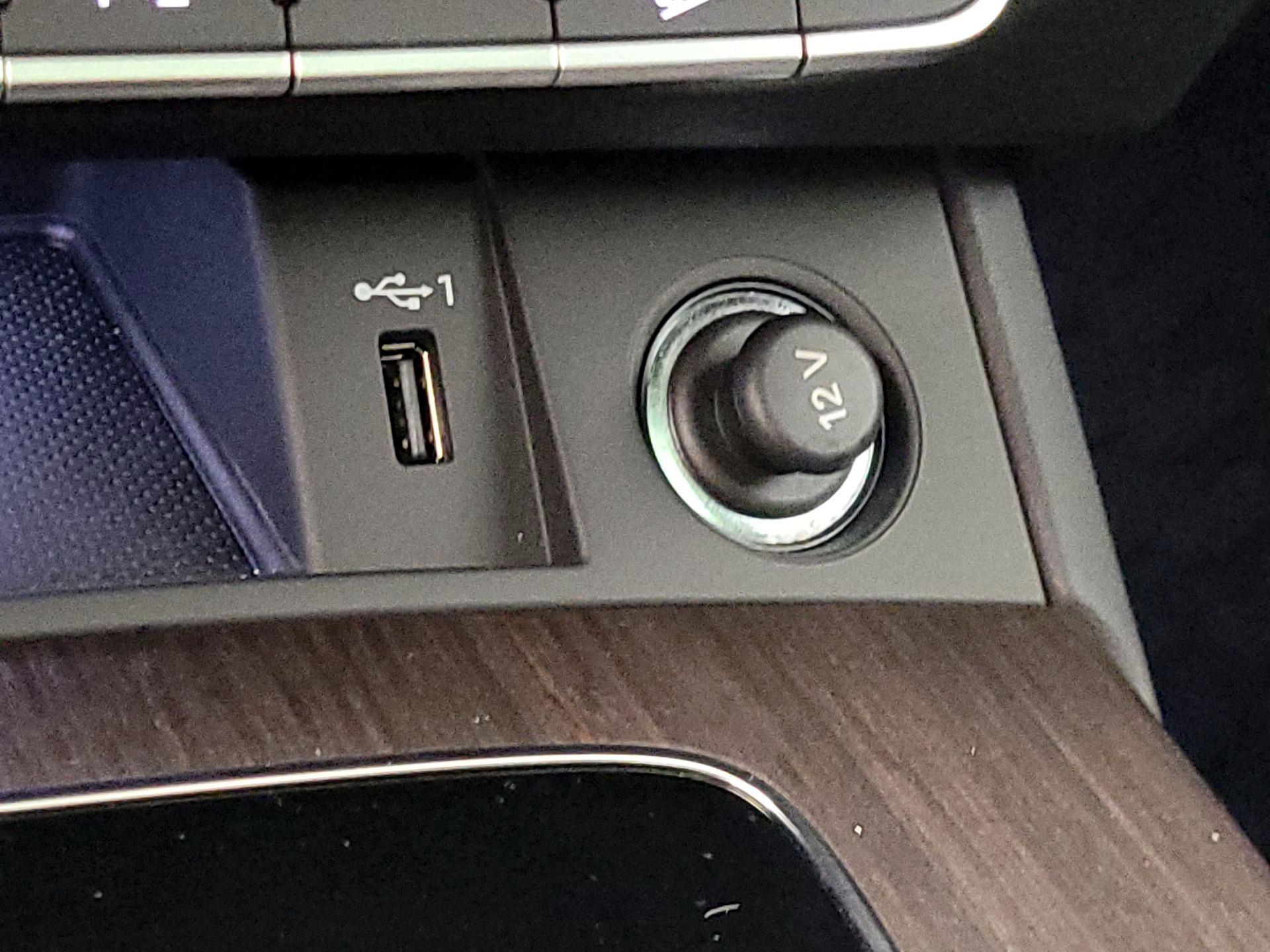 Thumbnail: 2023 Audi Q5 - 18