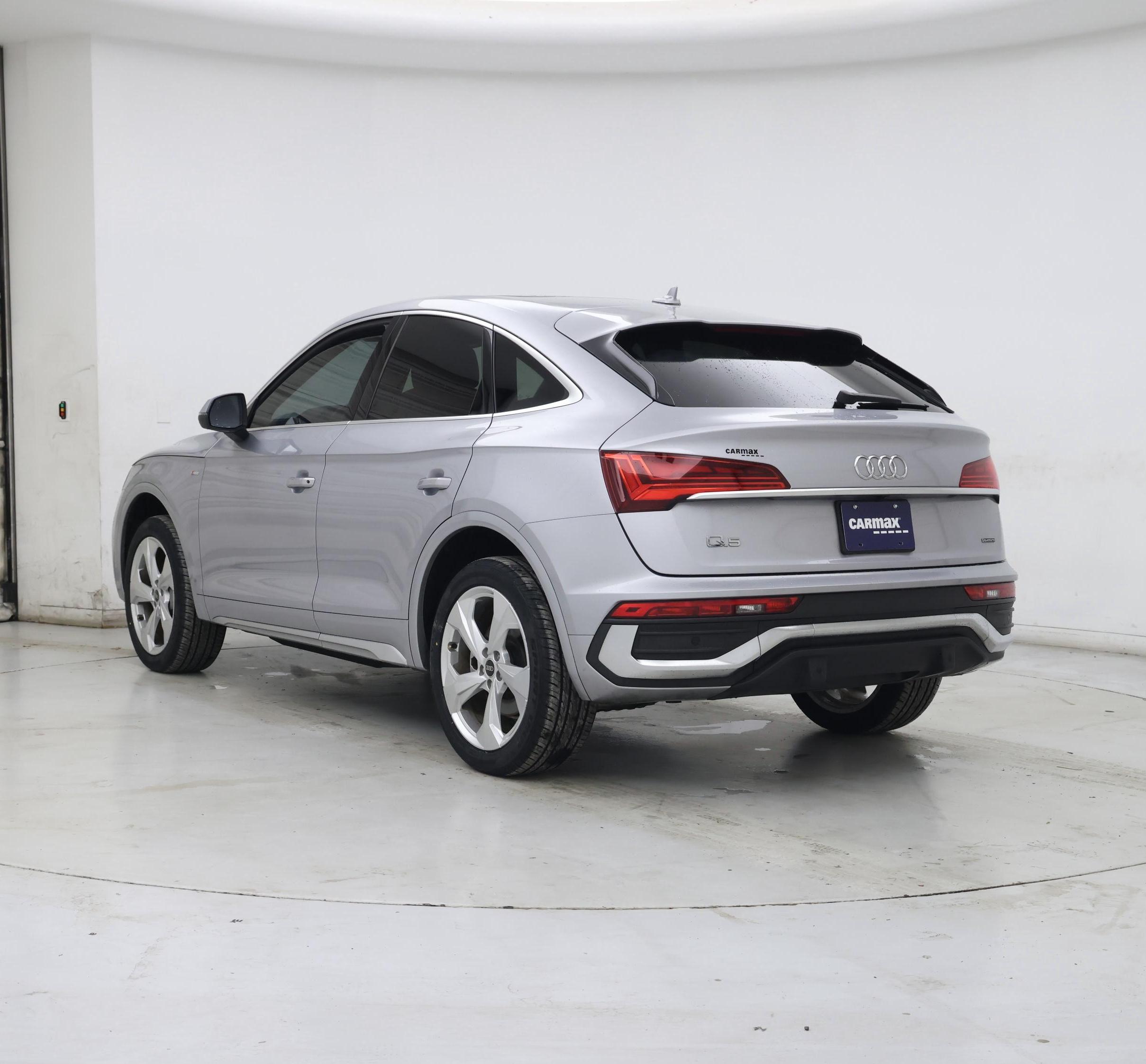 Thumbnail: 2023 Audi Q5 - 2