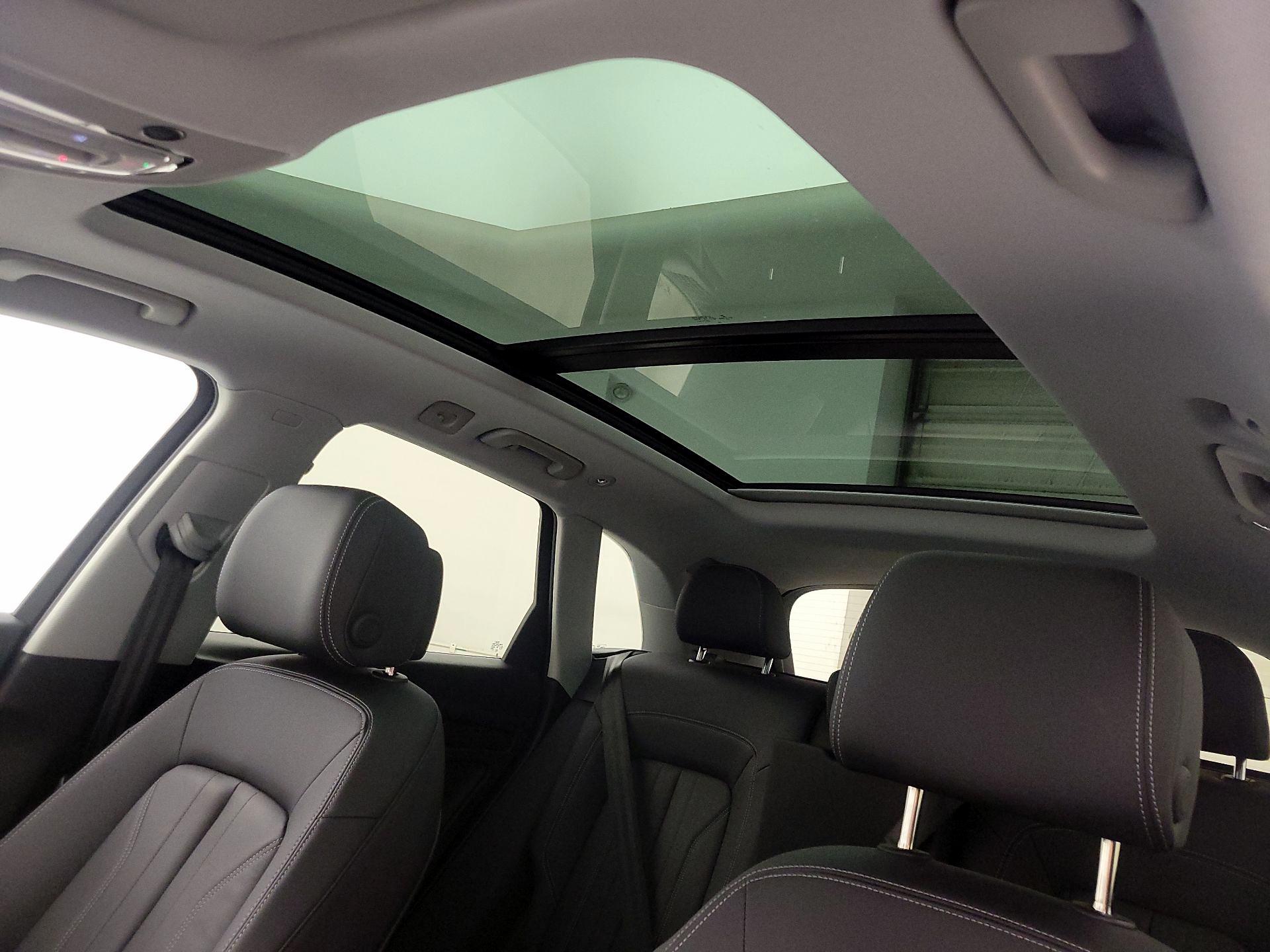 Thumbnail: 2023 Audi Q5 - 19