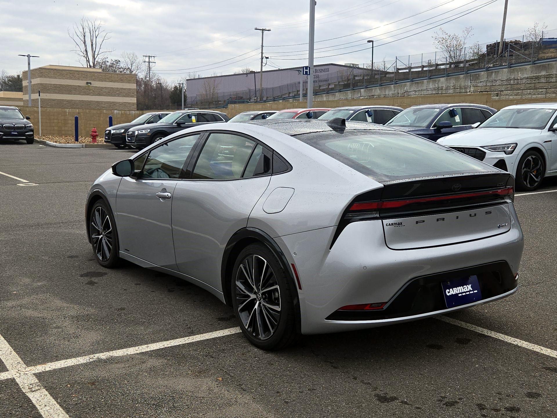 Thumbnail: 2023 Toyota Prius - 7