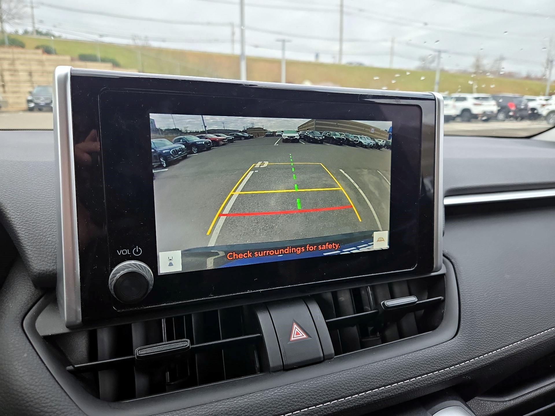 Thumbnail: 2023 Toyota RAV4 - 13