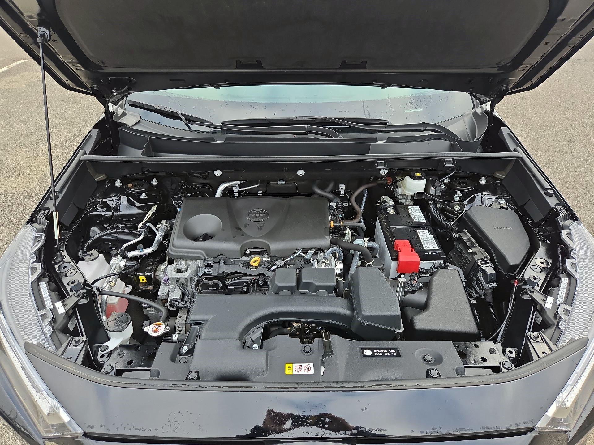 Thumbnail: 2023 Toyota RAV4 - 20