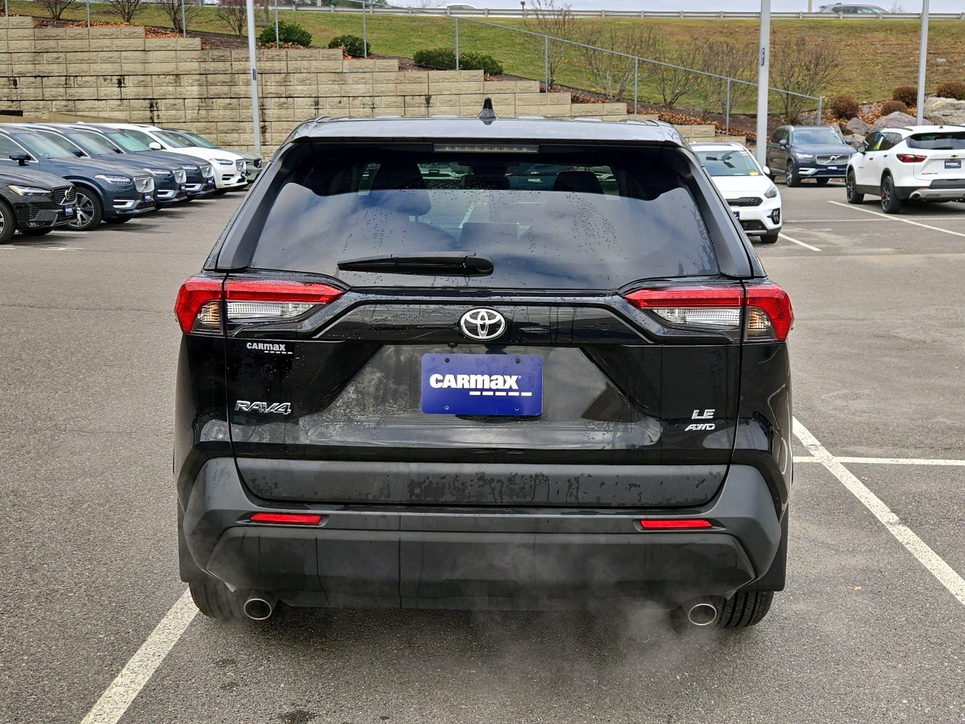 Thumbnail: 2023 Toyota RAV4 - 6