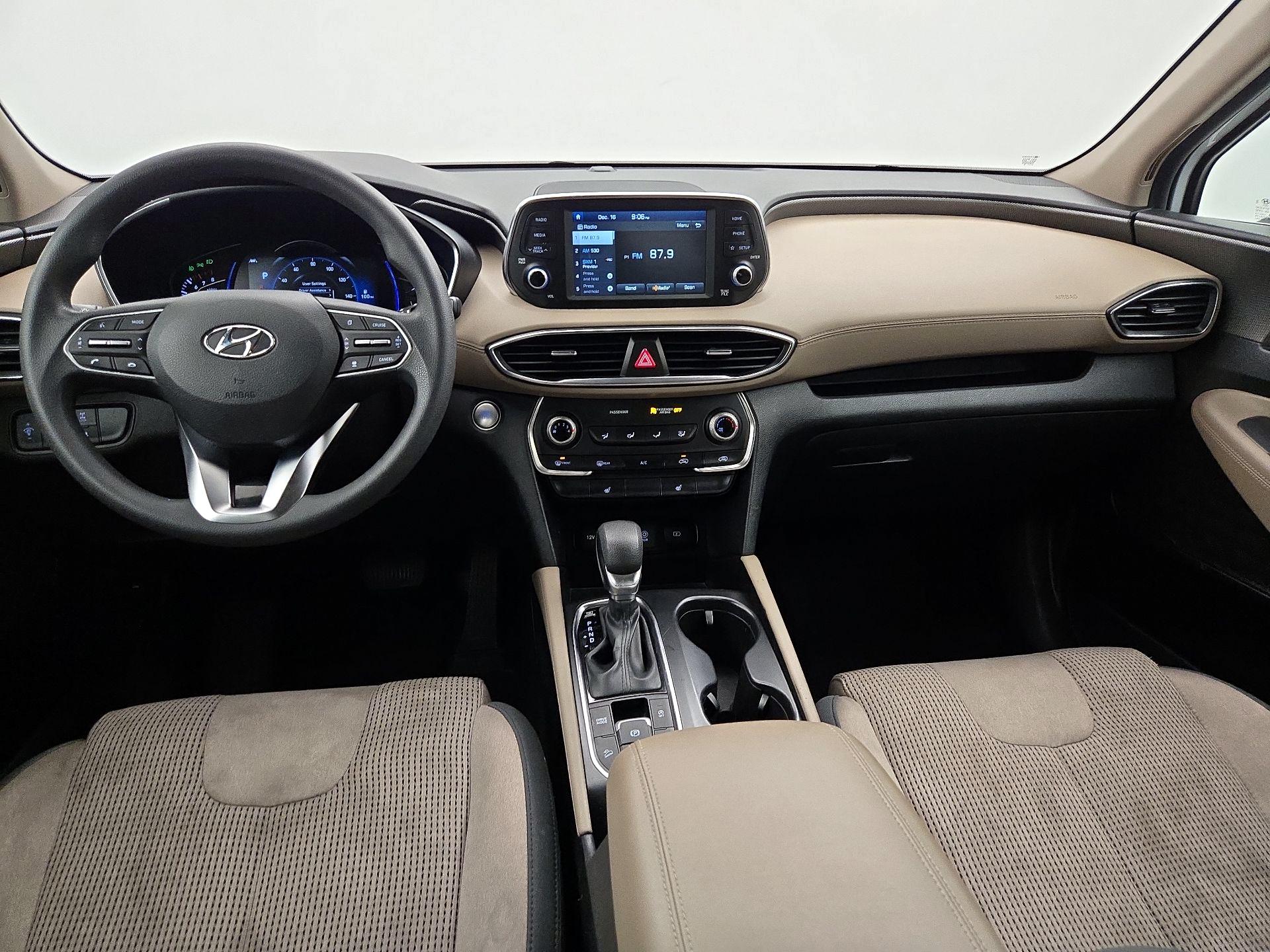 Thumbnail: 2019 Hyundai Santa Fe - 9